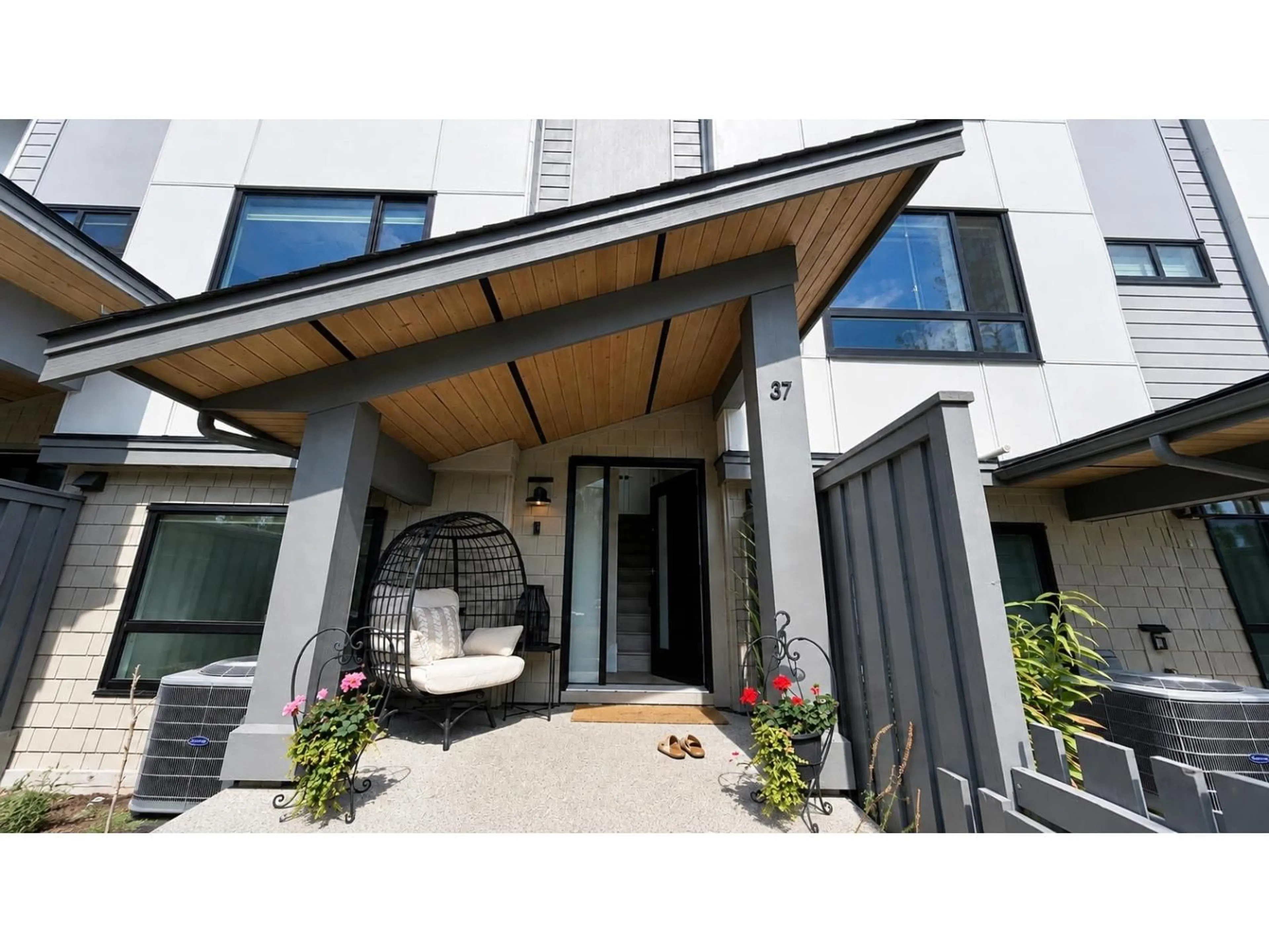Unknown for 37 - 16589 25 AVENUE, Surrey British Columbia V4R1L6