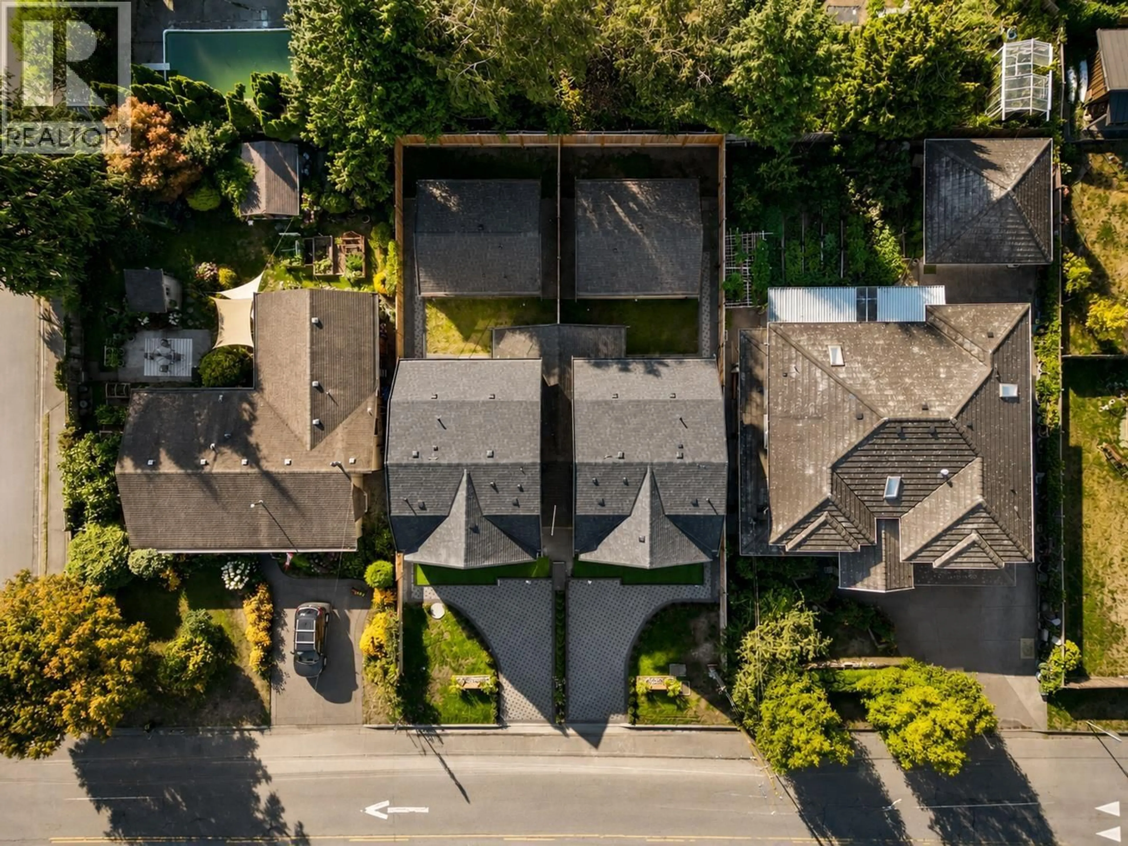 A pic from outside/outdoor area/front of a property/back of a property/a pic from drone, street for 4459 46A STREET, Ladner British Columbia V4K2M4