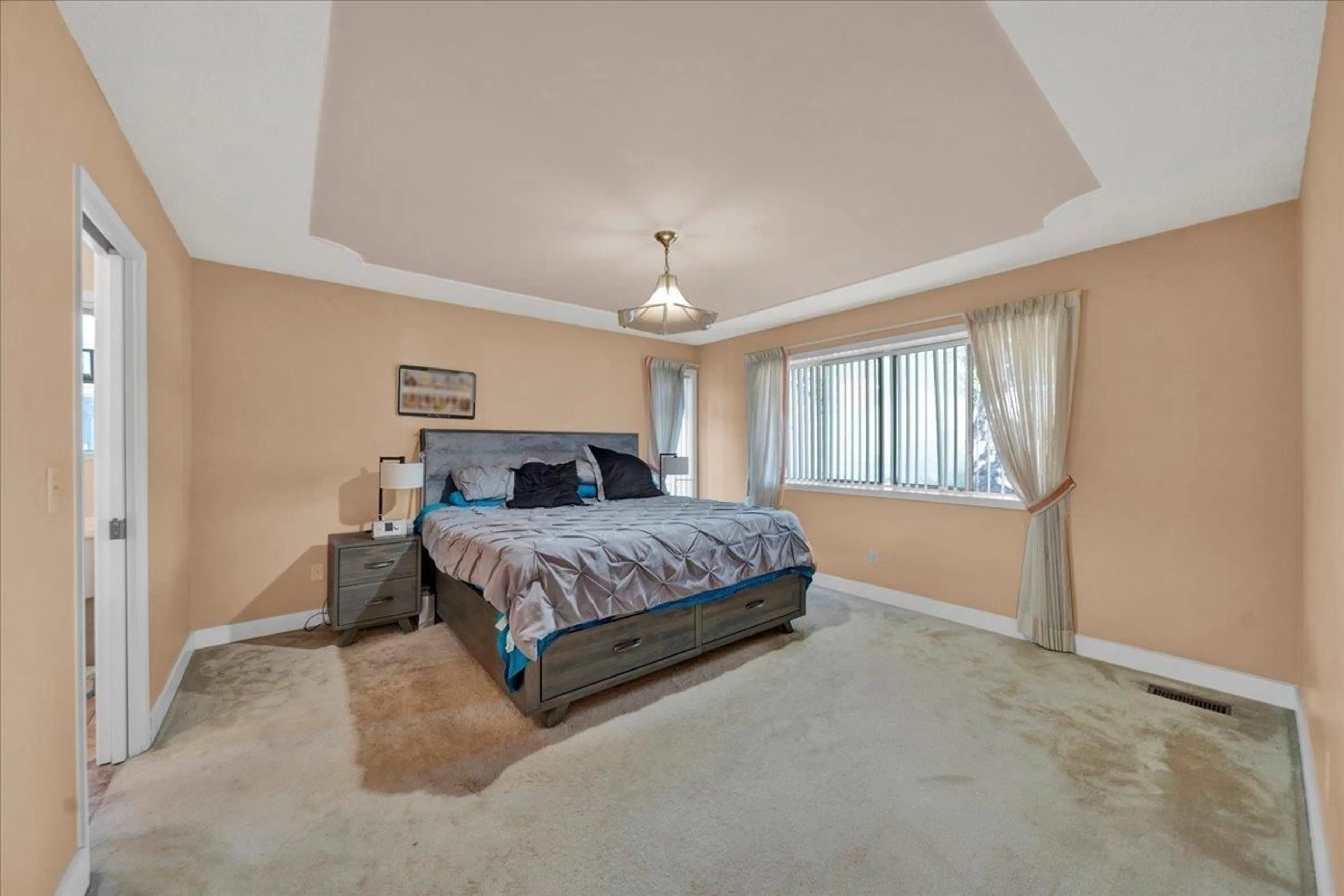 Bedroom with bed, unknown for 9341 EBOR ROAD, Delta British Columbia V4C4R4