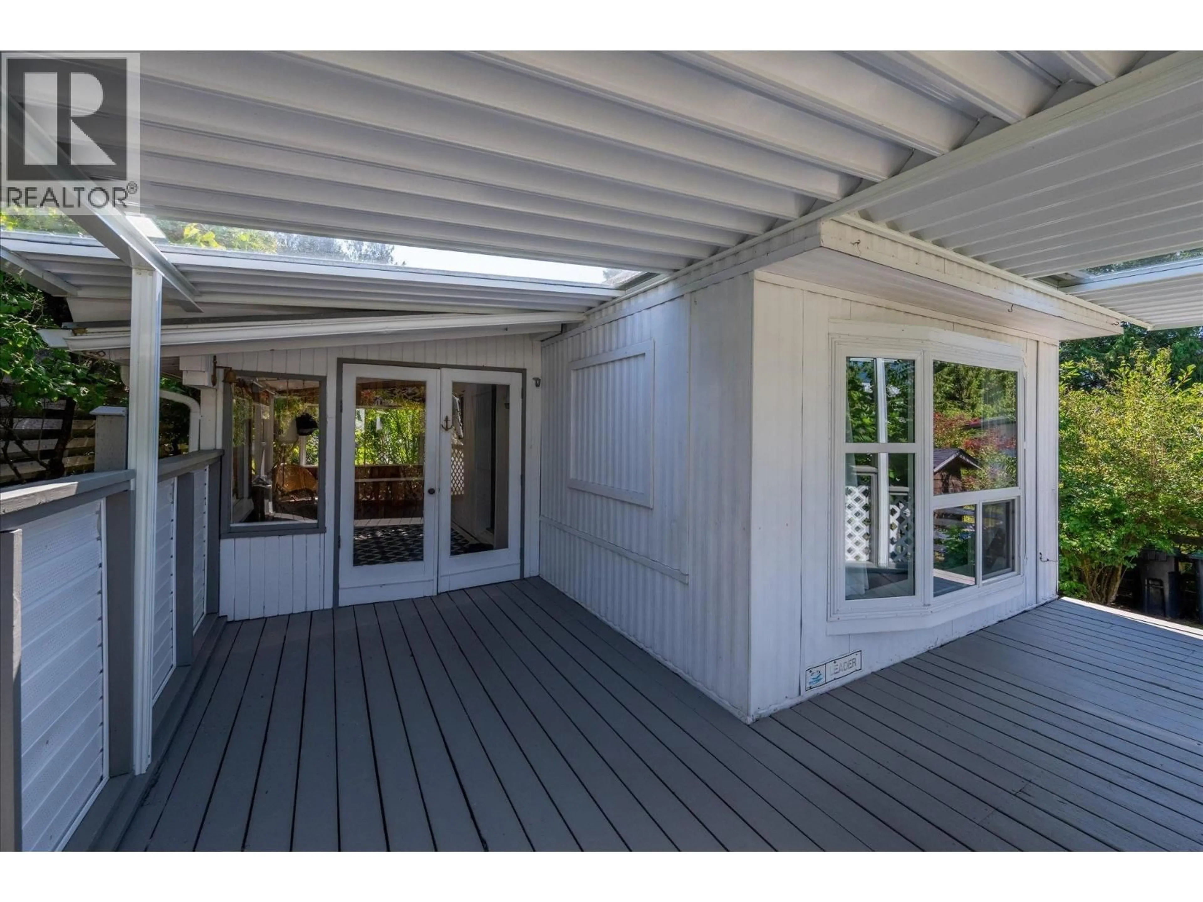 Unknown for 827 MINATY LANE, Britannia Beach British Columbia V0N1J0