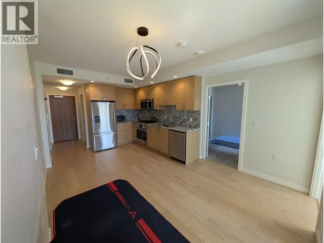 411 - 1708 ONTARIO STREET, Vancouver 5