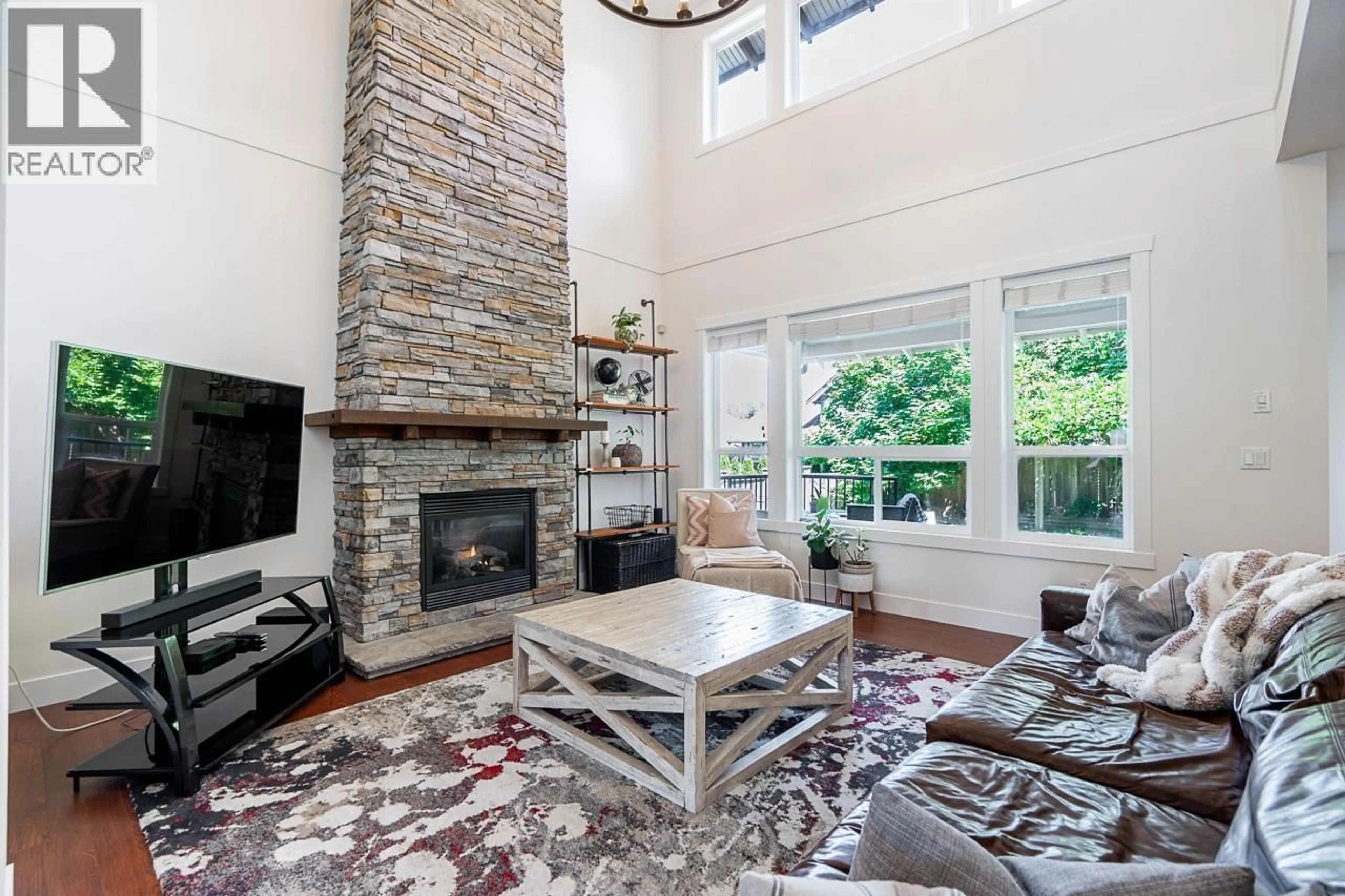 Living room with furniture, unknown for 13622 228TH STREET, Maple Ridge British Columbia V4R0B5