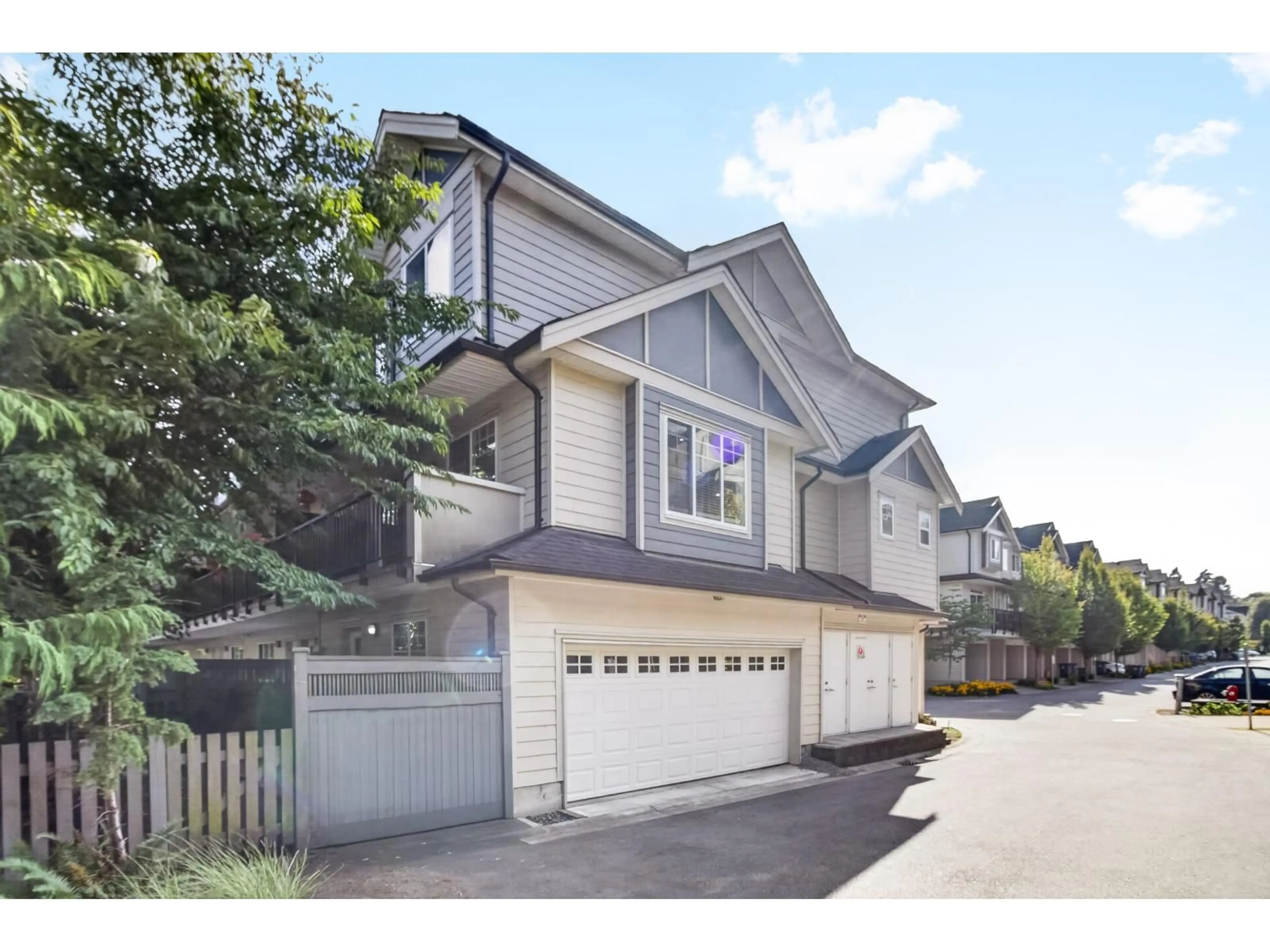 Home with vinyl exterior material, street for 191 - 13898 64 AVENUE, Surrey British Columbia V3W1L6