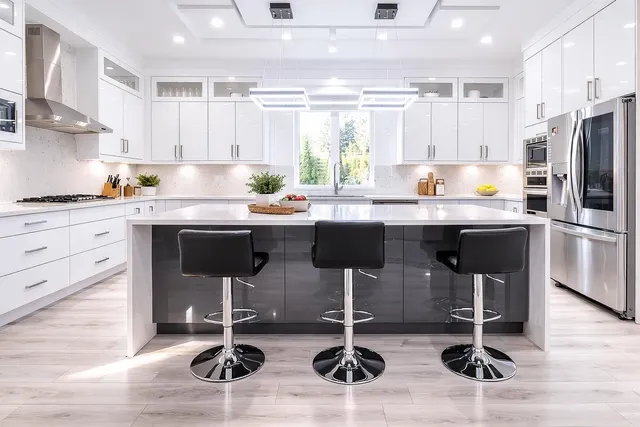 7079 194A STREET, Surrey 5