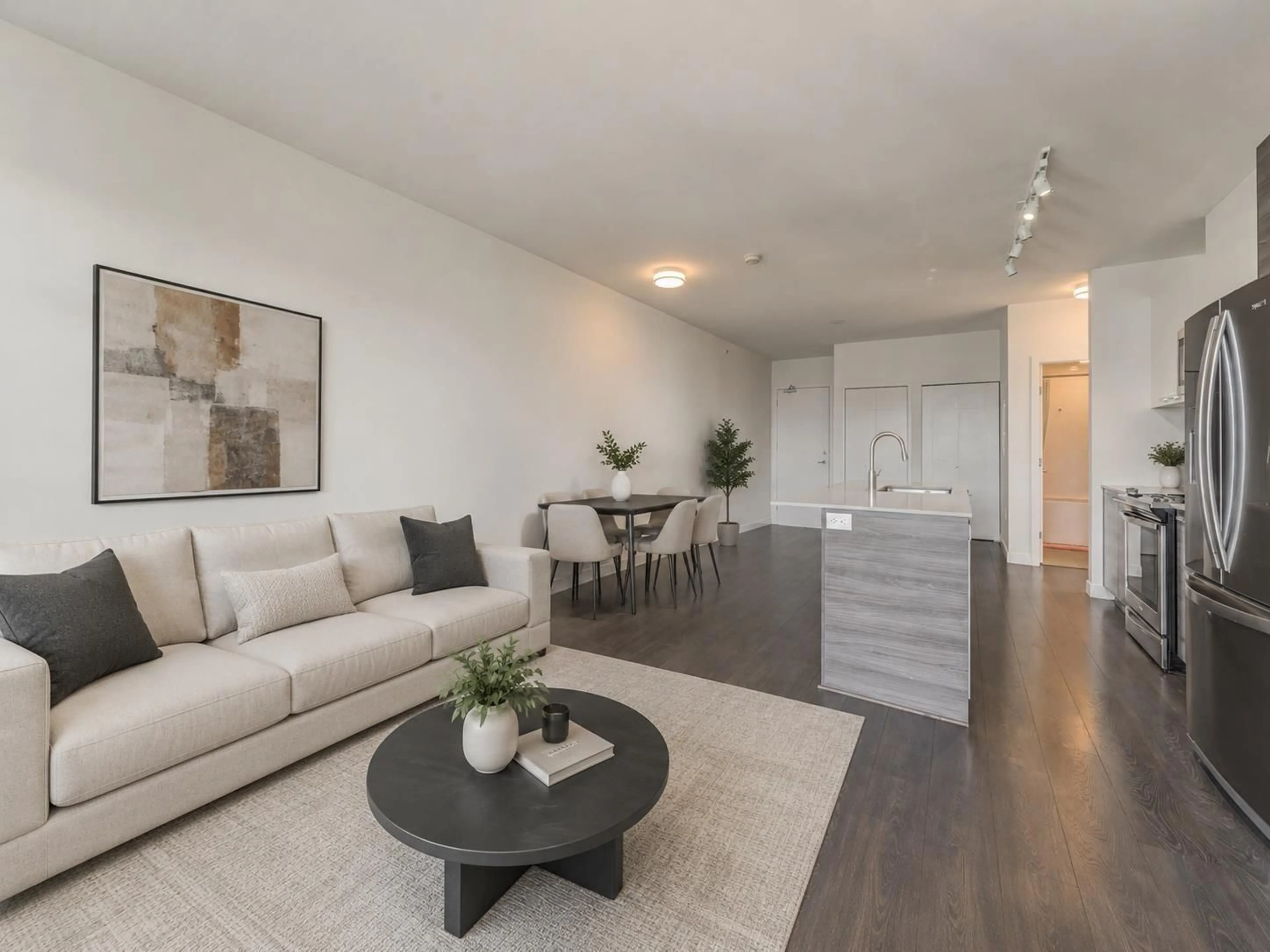Living room with furniture, unknown for 610 - 10603 140 STREET, Surrey British Columbia V3T0M8