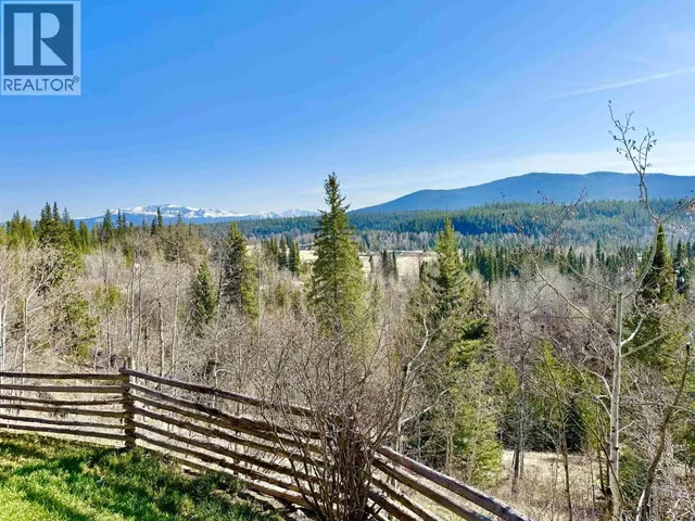 151 CHIGNELL ROAD, Chilcotin 4