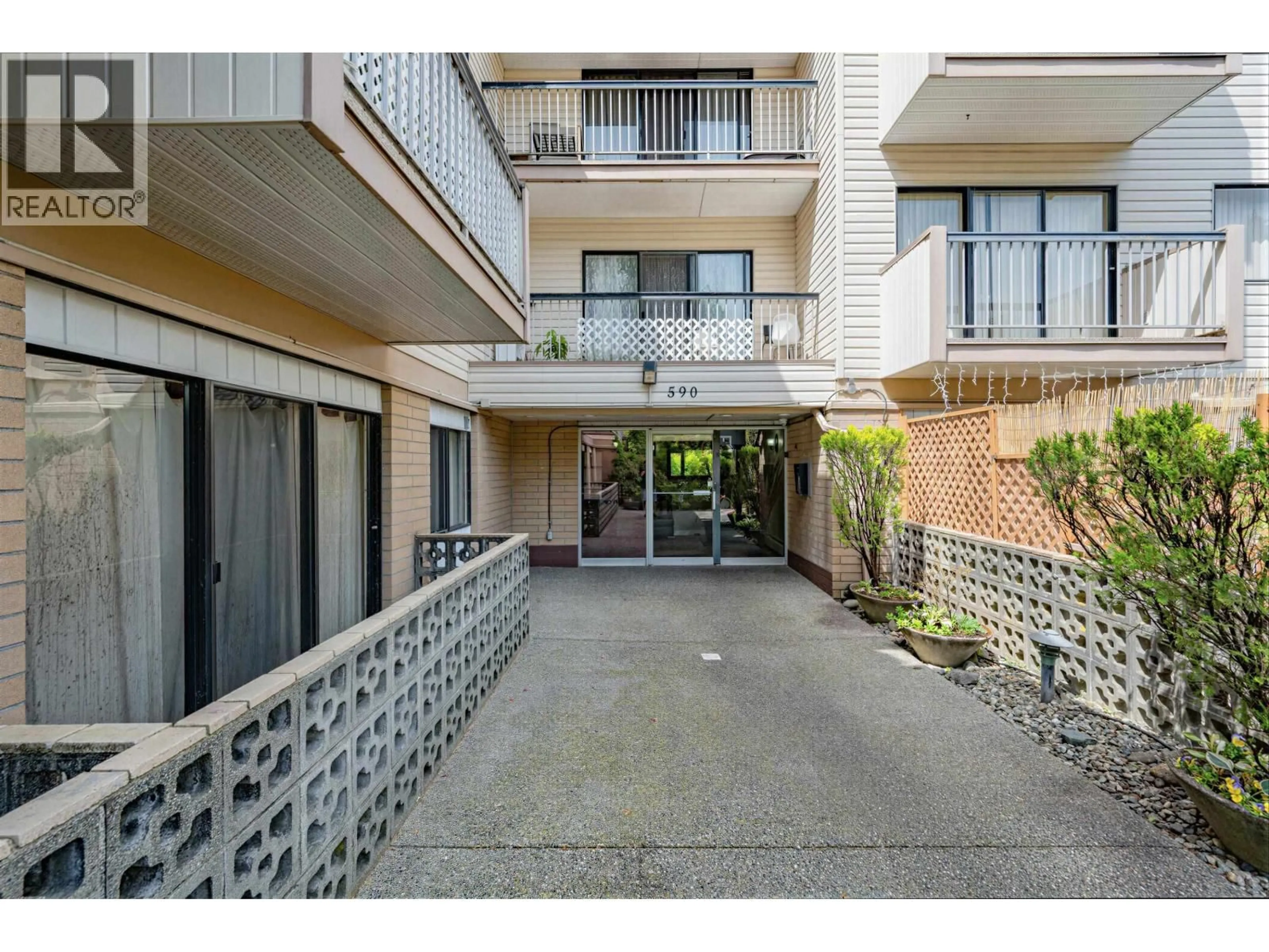 Unknown for 201 - 590 WHITING WAY, Coquitlam British Columbia V3J3R9