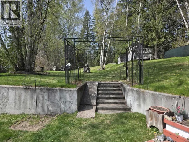 453 HUTCHCROFT STREET, Quesnel 5
