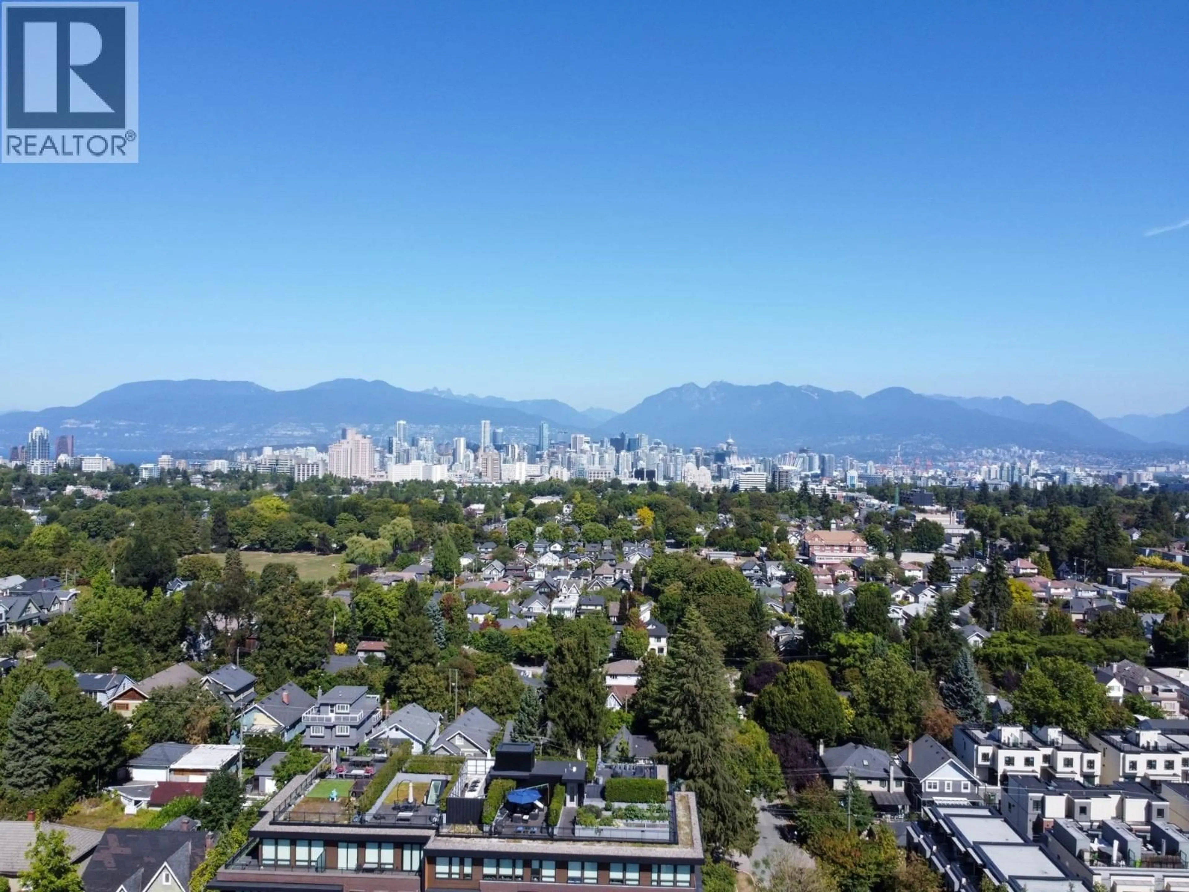 A pic from outside/outdoor area/front of a property/back of a property/a pic from drone, city buildings view from balcony for 4111 ASH STREET, Vancouver British Columbia V5Z2C5