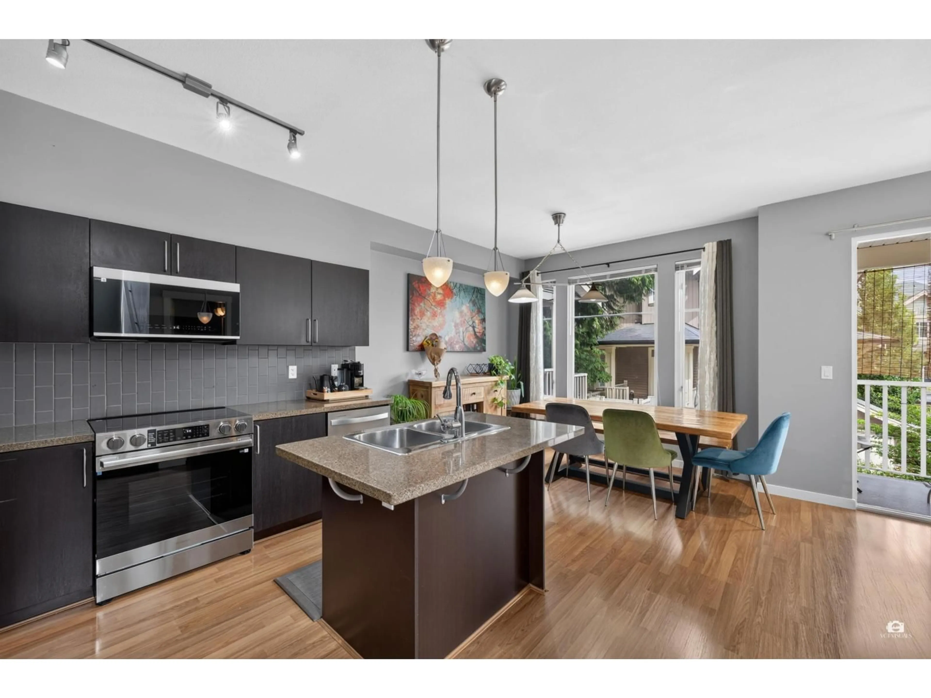 Open concept kitchen, unknown for 102 - 6575 192 STREET, Surrey British Columbia V4N5T8