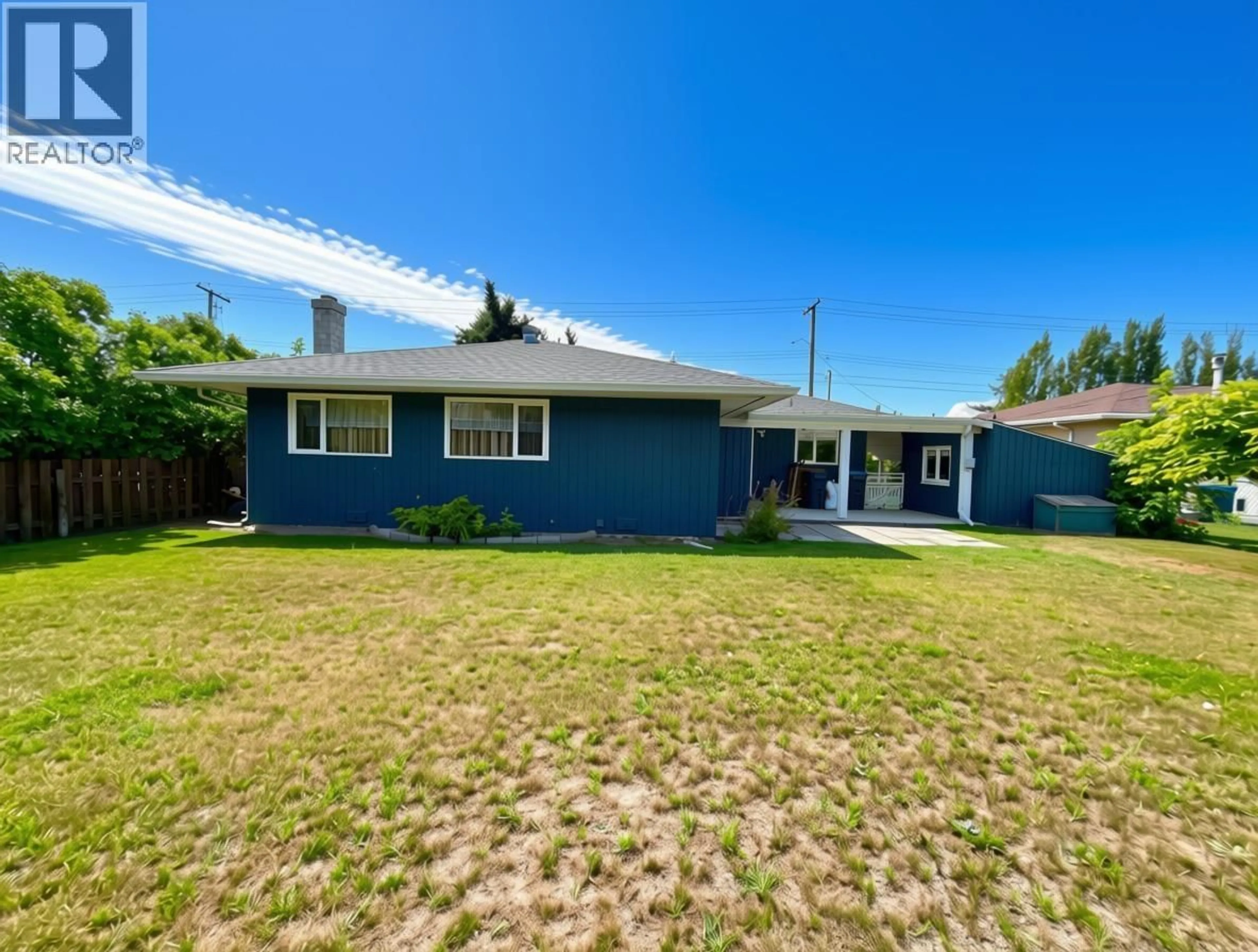 A pic from outside/outdoor area/front of a property/back of a property/a pic from drone, street for 384 WESTERN AVENUE, Williams Lake British Columbia V2G2H7