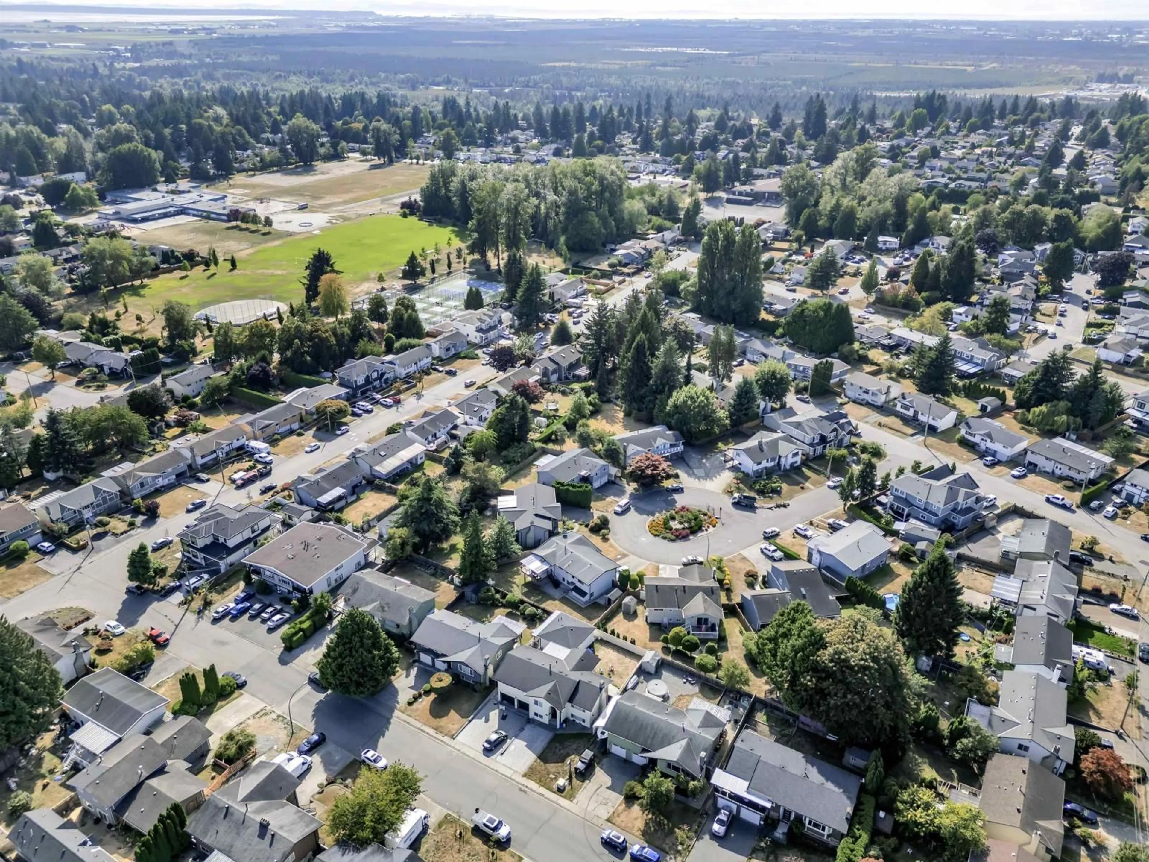 A pic from outside/outdoor area/front of a property/back of a property/a pic from drone, unknown for 7765 114A STREET, Delta British Columbia V4C7E5