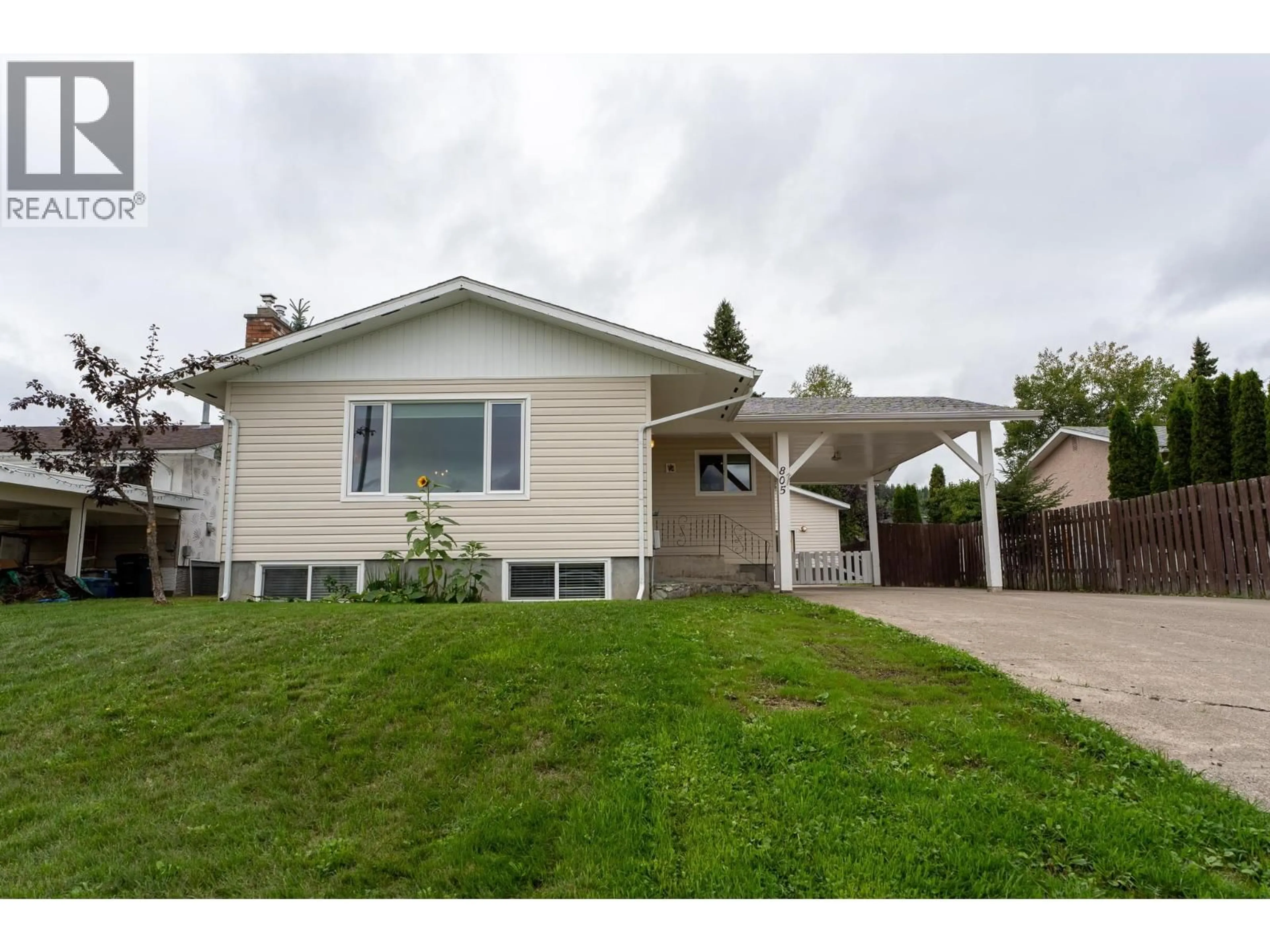 Home with vinyl exterior material, street for 805 FAULKNER CRESCENT, Prince George British Columbia V2M5E1