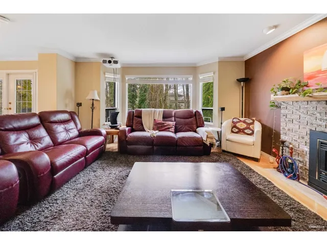 8569 141A STREET, Surrey 5