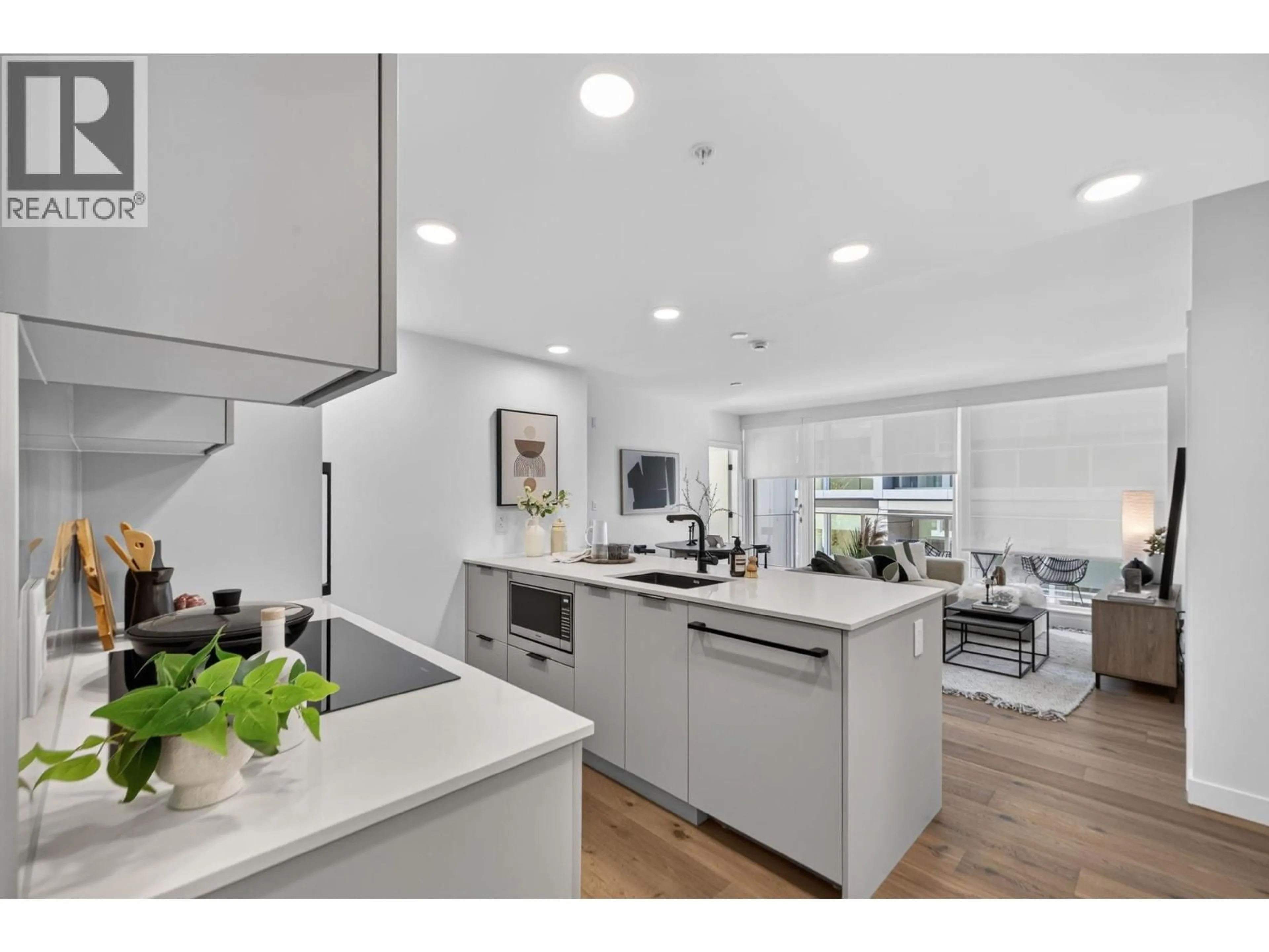 Open concept kitchen, unknown for 202 - 8030 OAK STREET, Vancouver British Columbia V6P0M9
