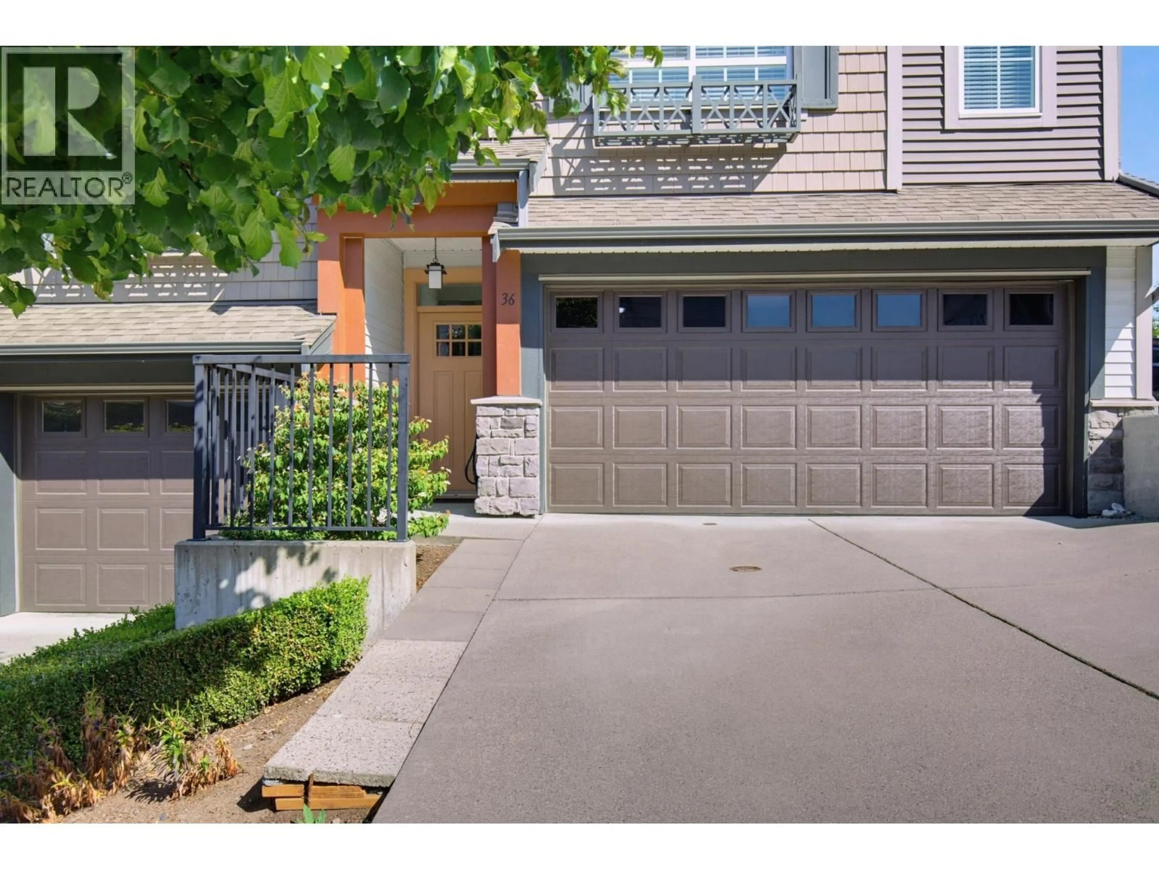 Indoor garage for 36 - 23539 GILKER HILL V2W 1C8 ROAD, Maple Ridge British Columbia V2W1C8