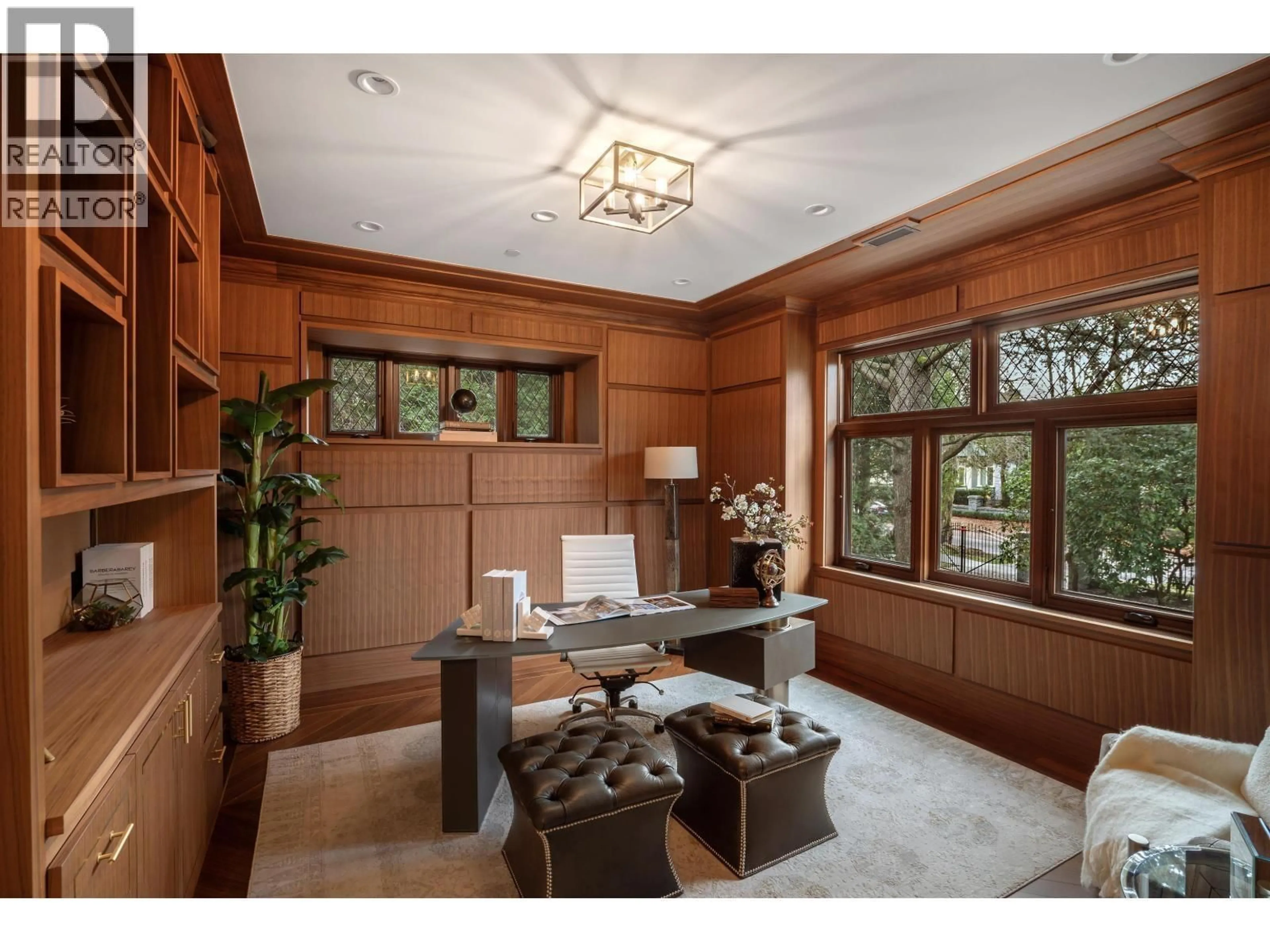 Indoor foyer for 1263 BALFOUR AVENUE, Vancouver British Columbia V6H1X6