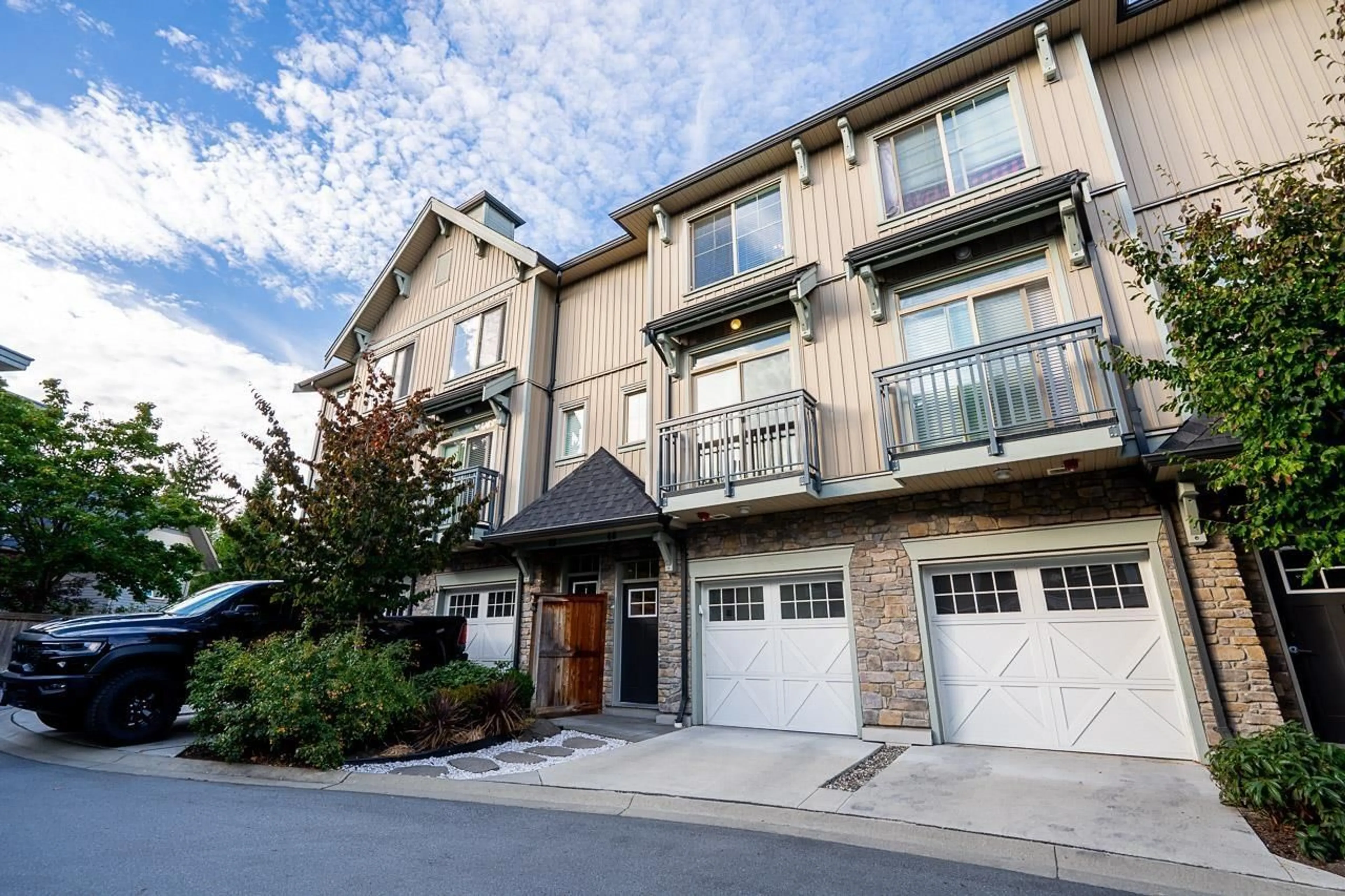 Unknown for 48 - 20487 65 AVENUE, Langley British Columbia V2Y3K8