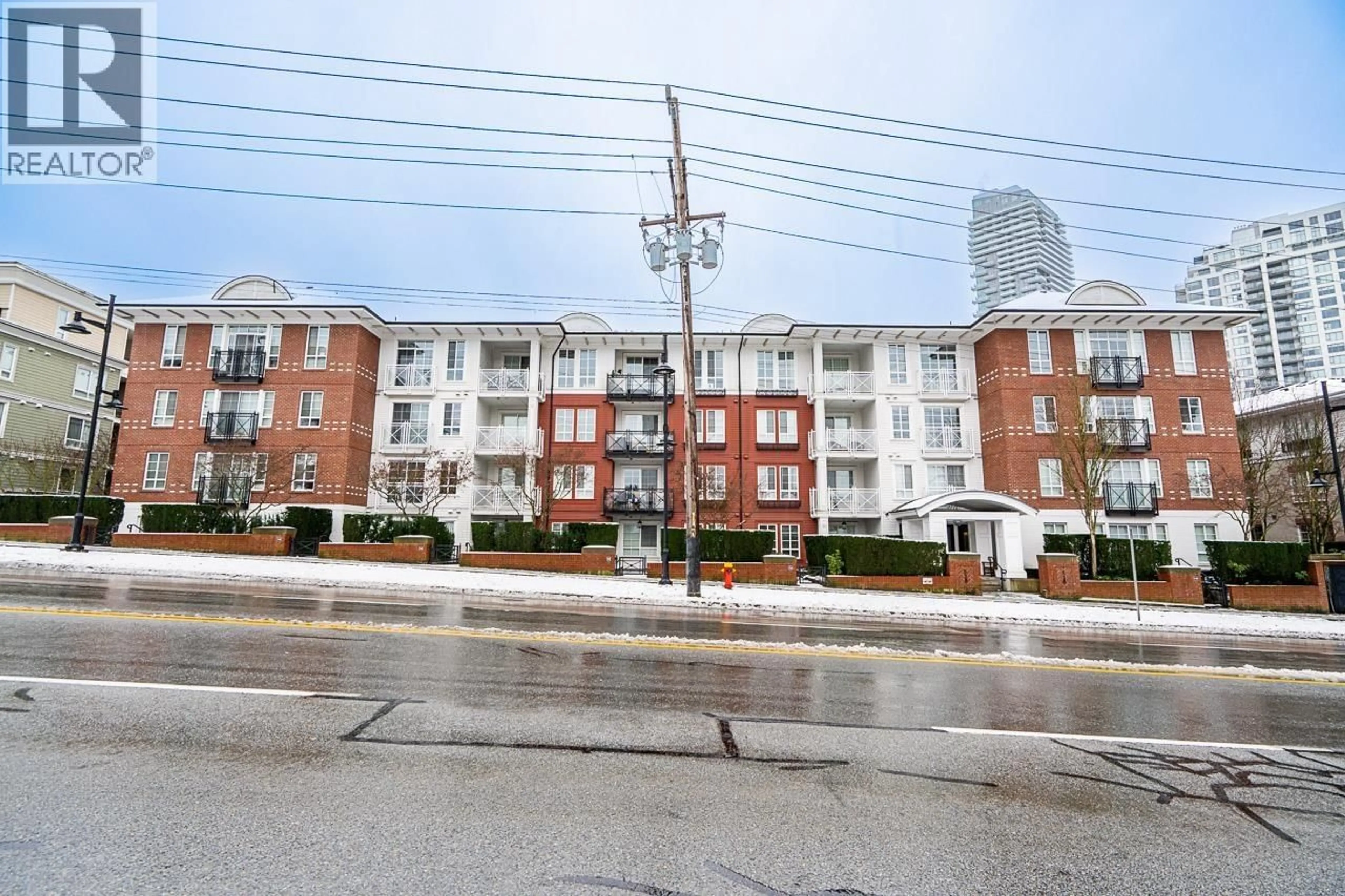 Blurry image for 213 - 618 COMO LAKE AVENUE, Coquitlam British Columbia V3J0G1