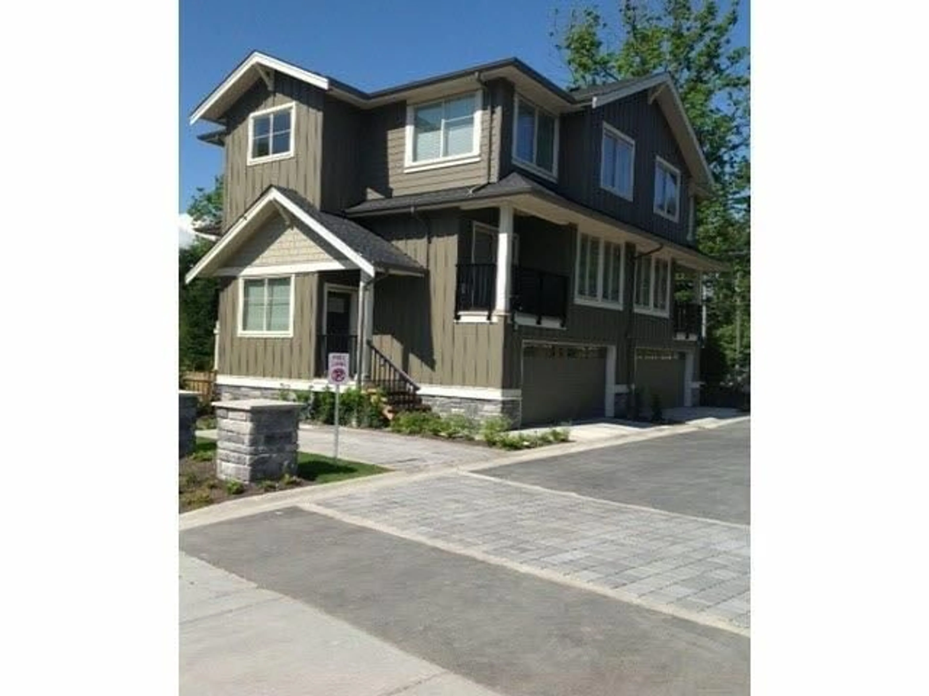 Home with brick exterior material, street for 7 - 3266 147 STREET, Surrey British Columbia V4P1Z8