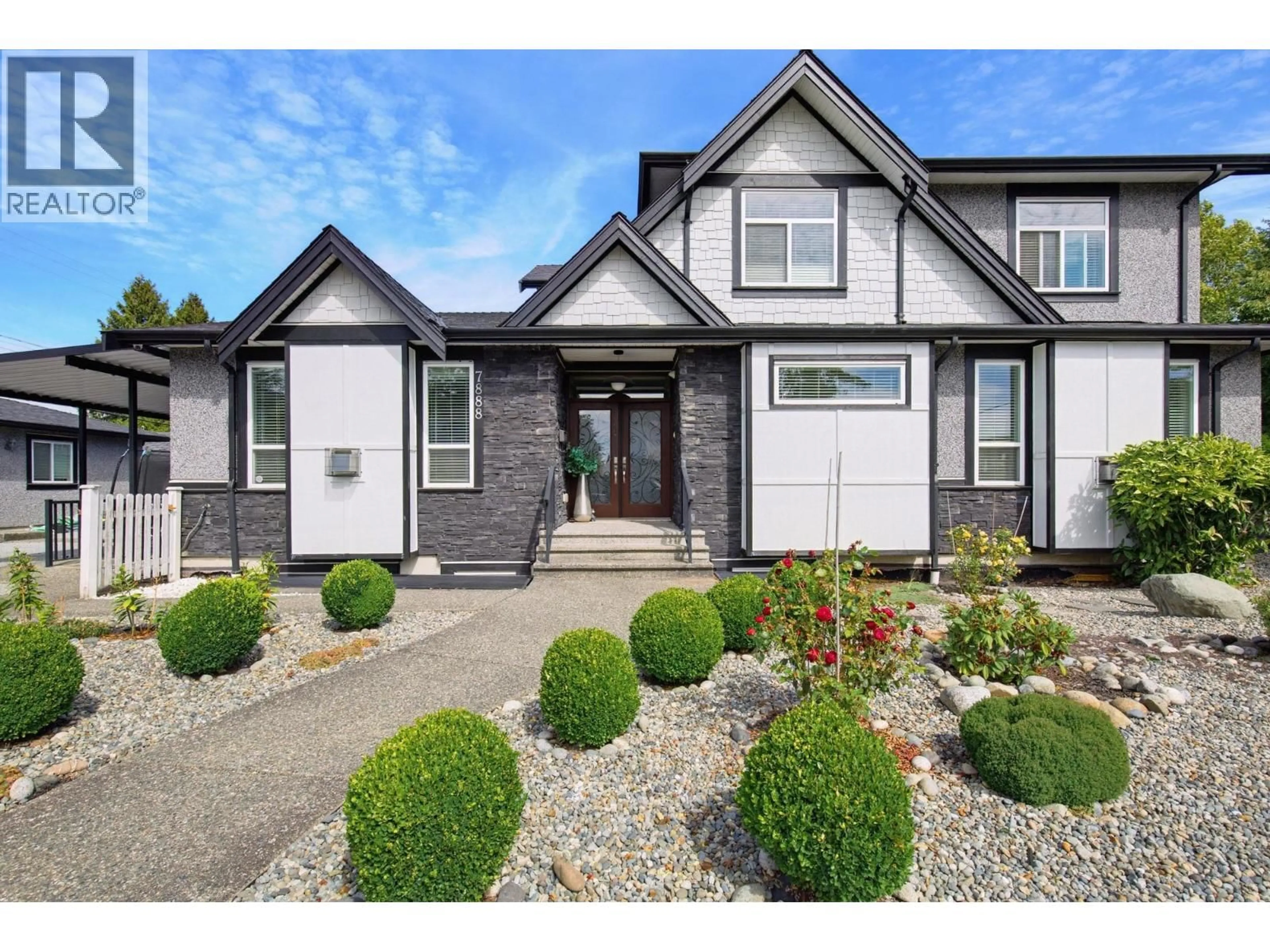 Home with vinyl exterior material, street for 7888 COQUITLAM STREET, Burnaby British Columbia V3N0E5