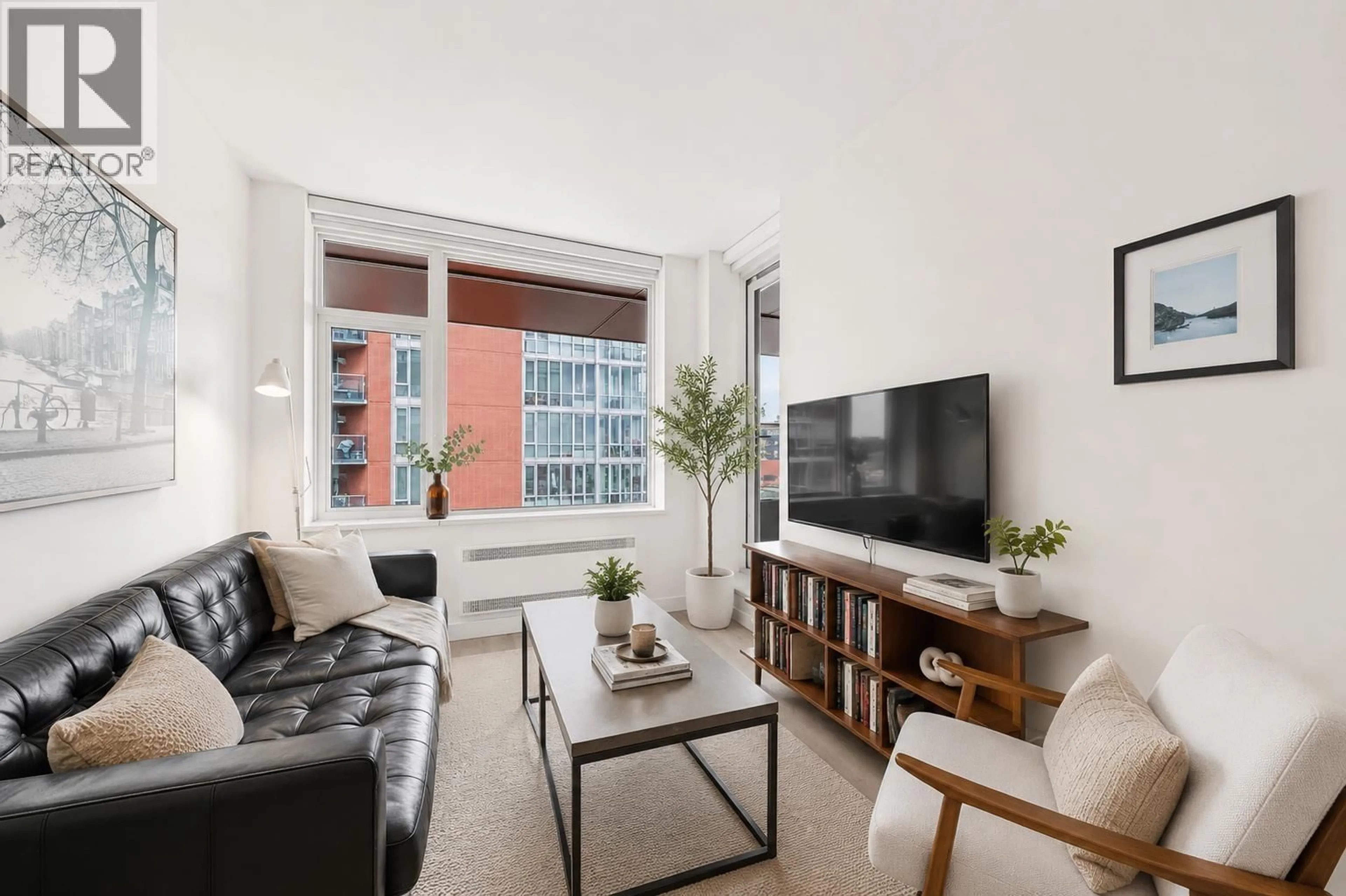 Living room with furniture, unknown for 710 - 209 7TH AVENUE, Vancouver British Columbia V5T0H3