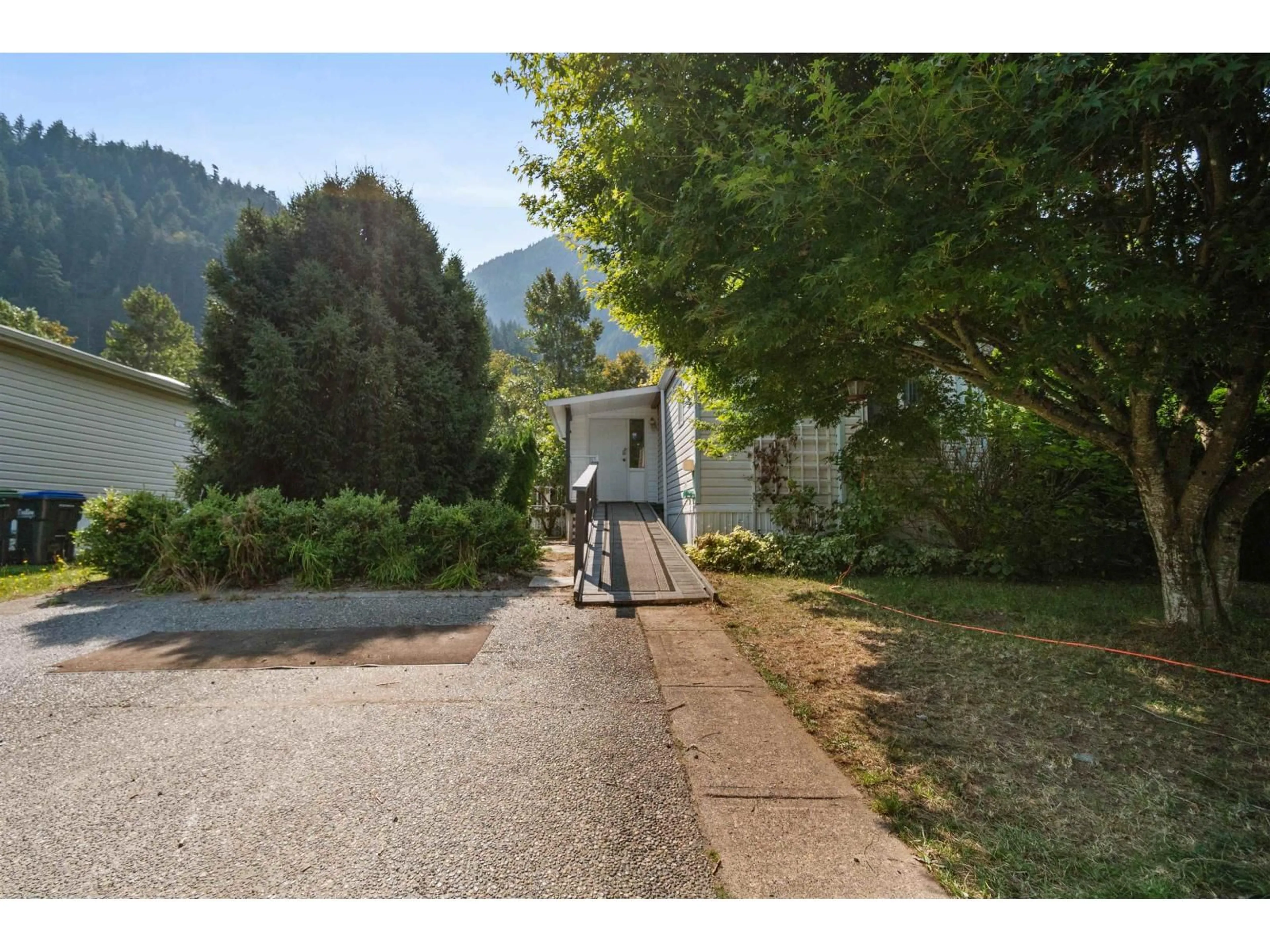 Unknown for 42 - 62790 FLOOD HOPE ROAD, Hope British Columbia V0X1L2