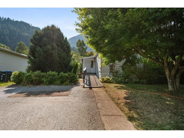 42 - 62790 FLOOD HOPE ROAD, Hope 2