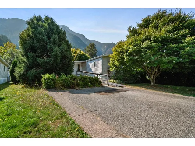 42 - 62790 FLOOD HOPE ROAD, Hope 3