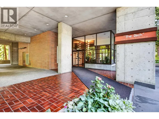 1601 - 3771 BARTLETT COURT, Burnaby 5