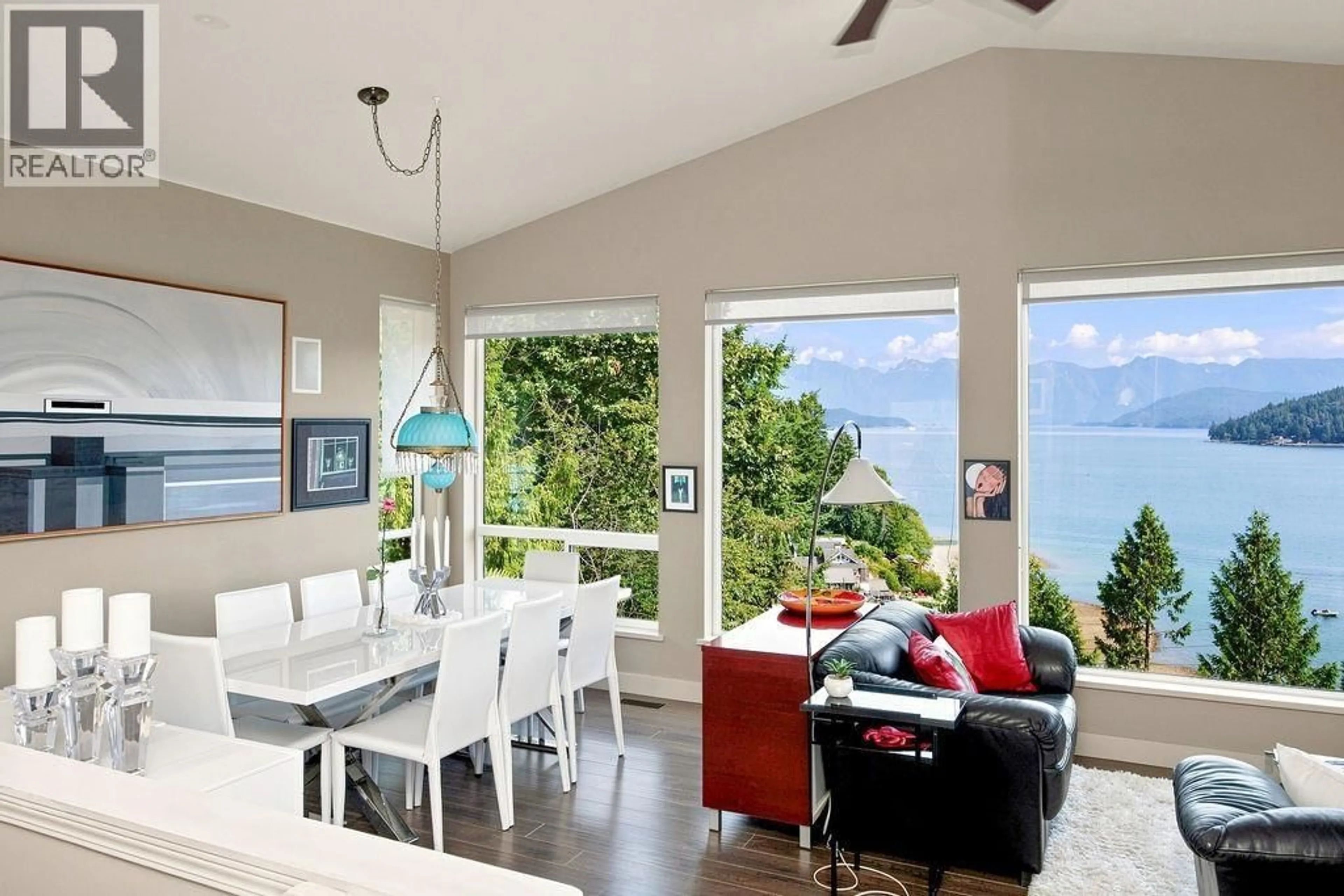 Unknown for 491 WOODLAND AVENUE, Gibsons British Columbia V0N1V1