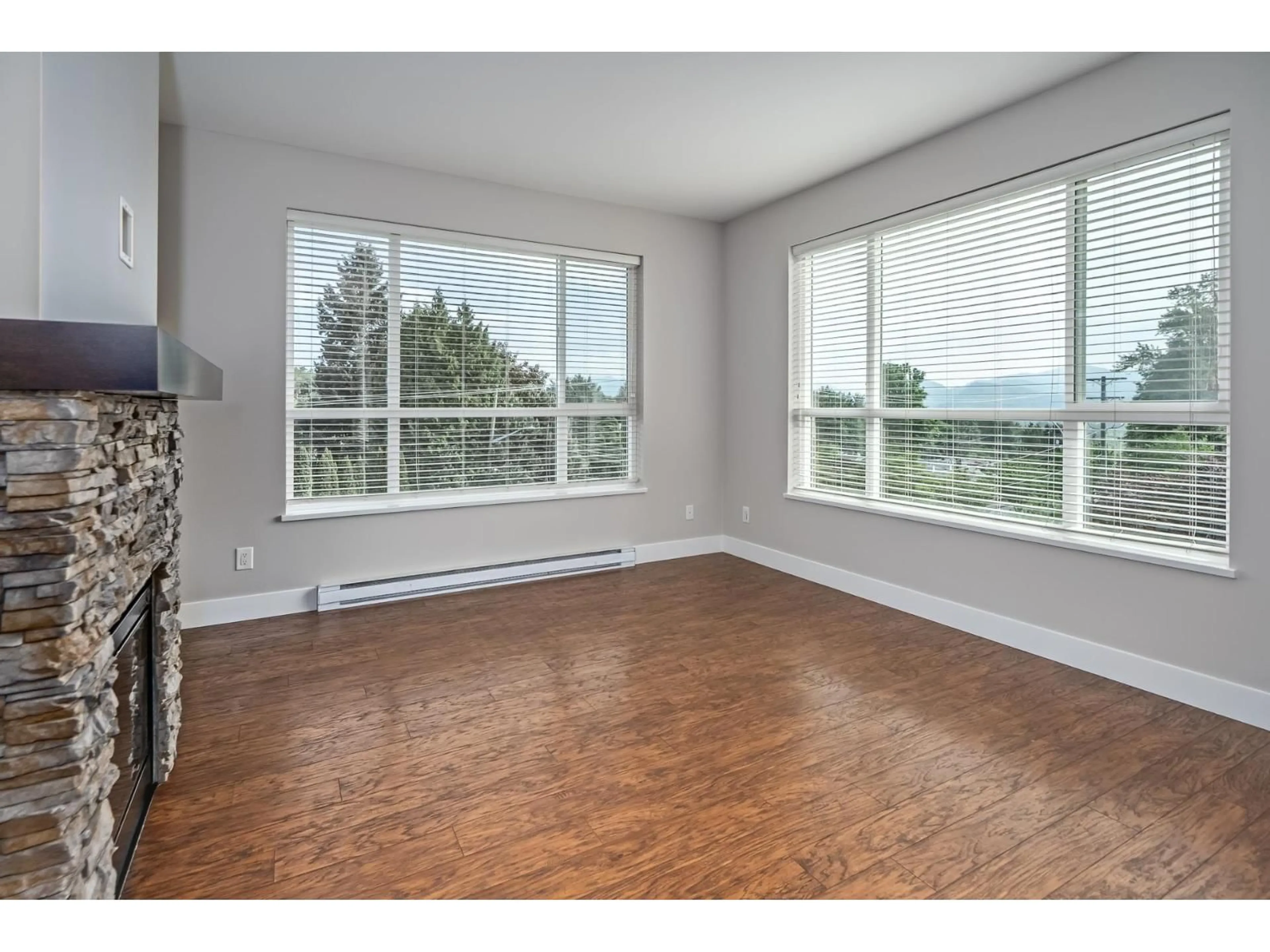 A pic of a room for 303 - 3192 GLADWIN ROAD, Abbotsford British Columbia V2T6M9
