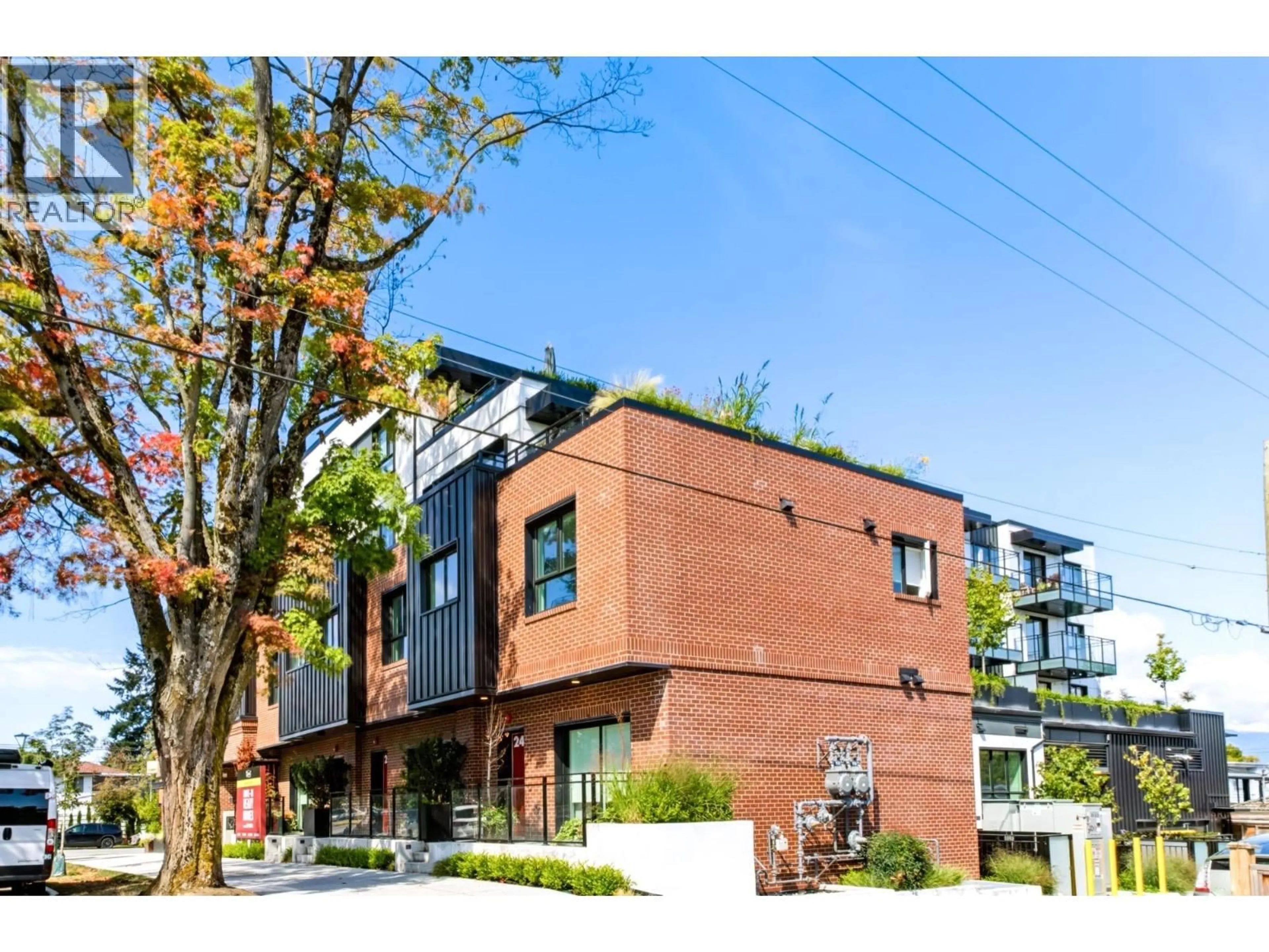Home with brick exterior material, street for 406 - 2419 GRANT STREET, Vancouver British Columbia V5K3G5