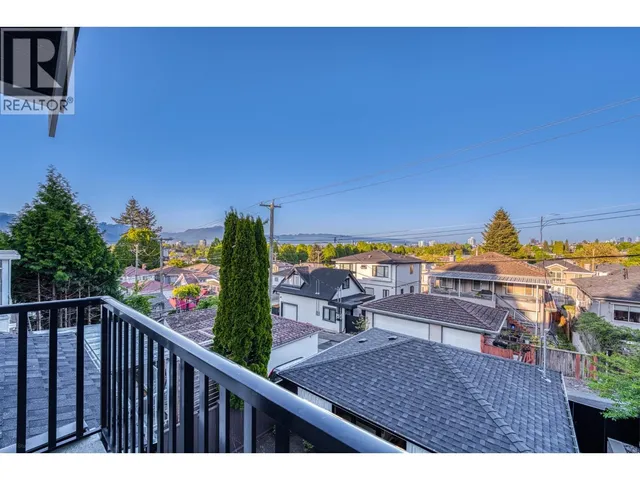 4990 SHERBROOKE STREET, Vancouver 3