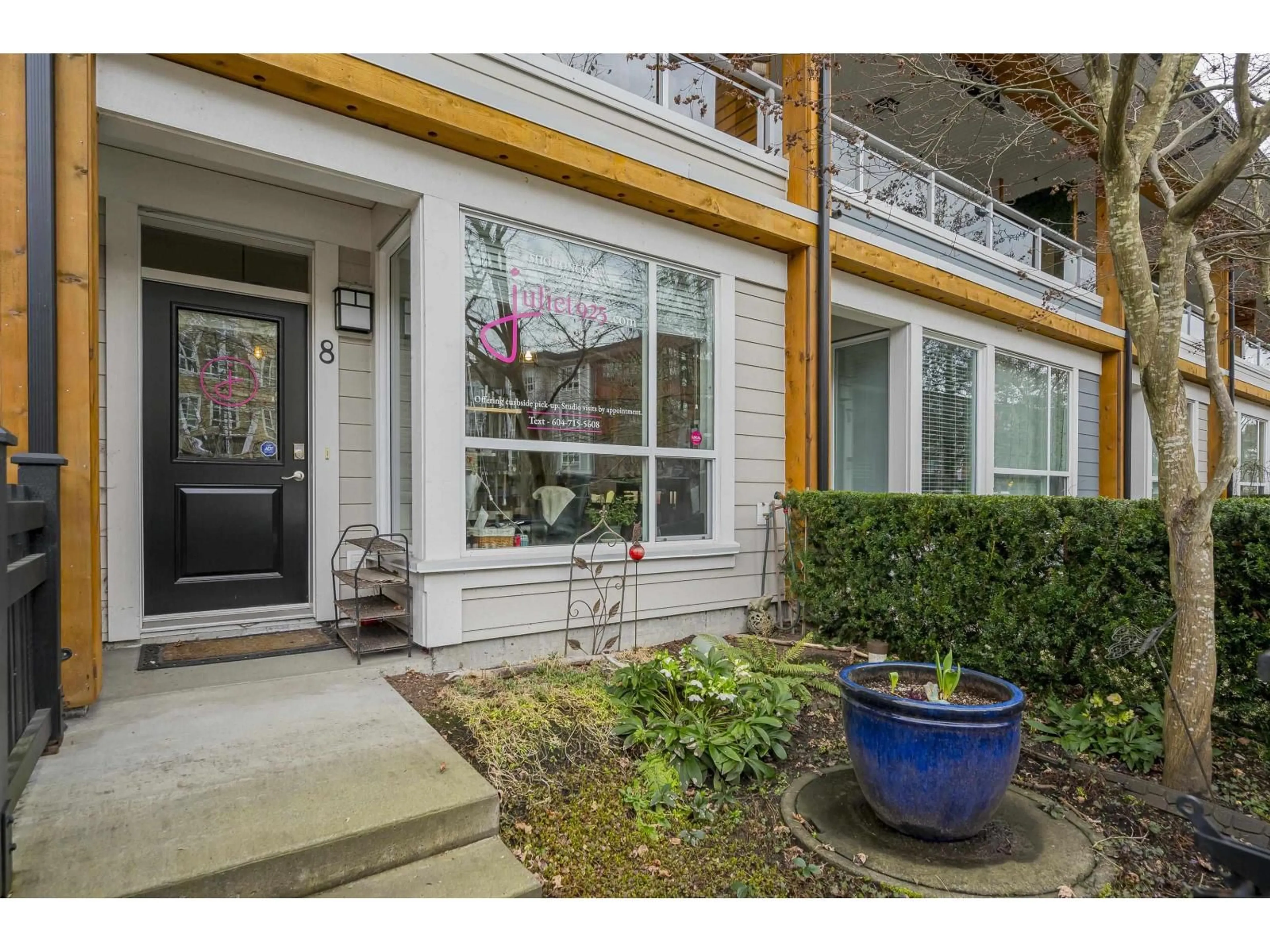 Indoor entryway for 8 - 23230 BILLY BROWN ROAD, Langley British Columbia V1M4G1