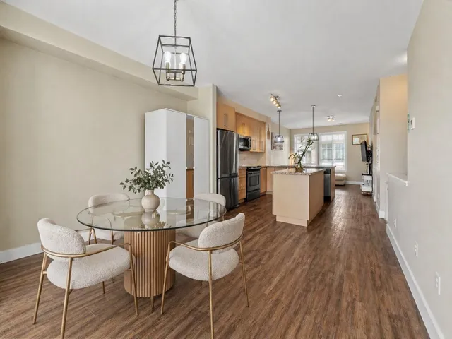 25 - 8250 209B STREET, Langley 2