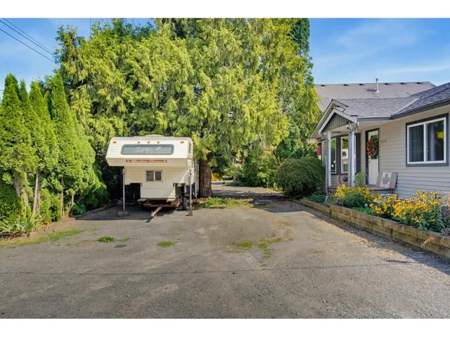 51016 YALE ROAD, Rosedale 5
