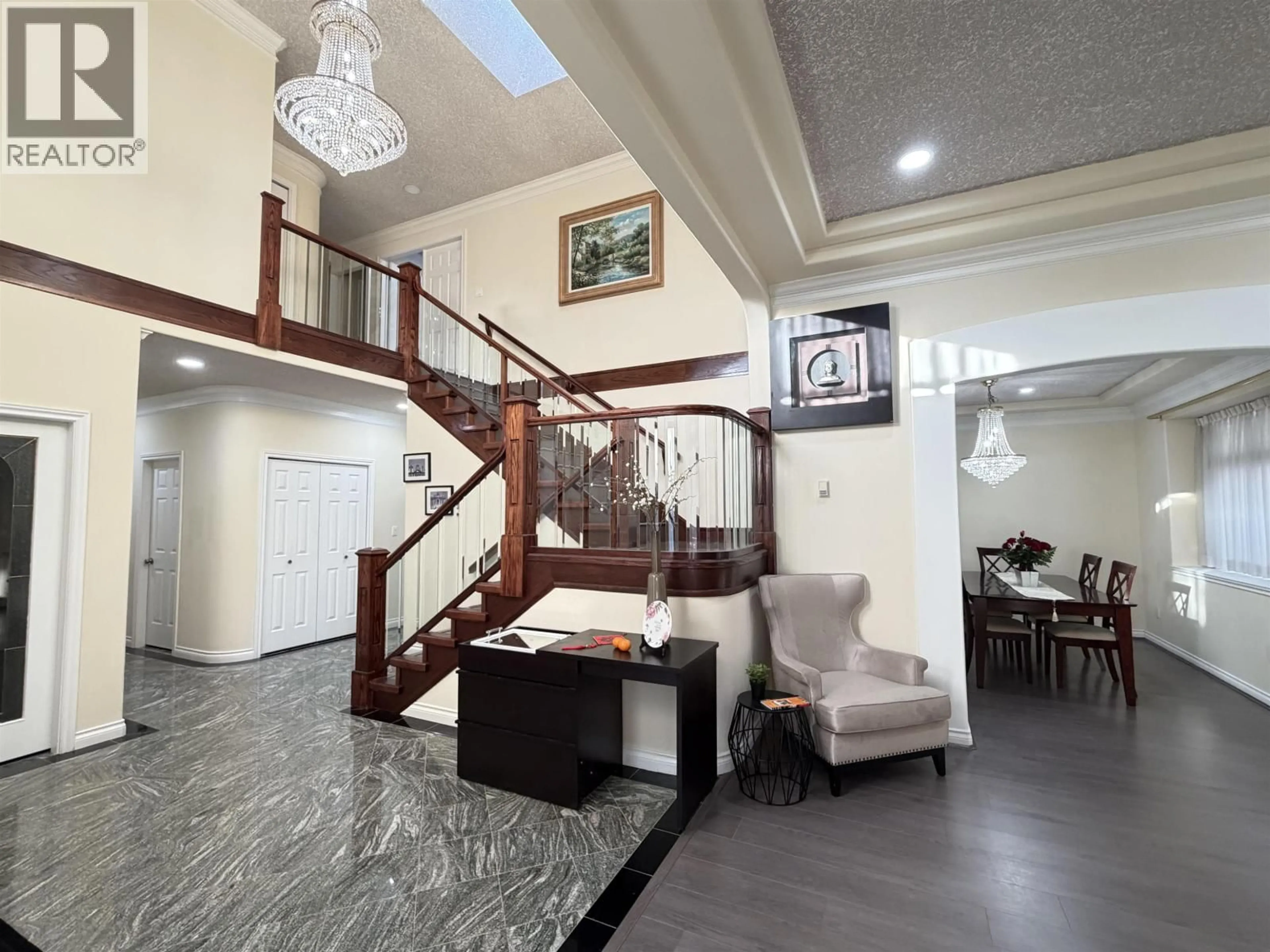 Indoor foyer for 8777 WHEELER ROAD, Richmond British Columbia V6Y2M4