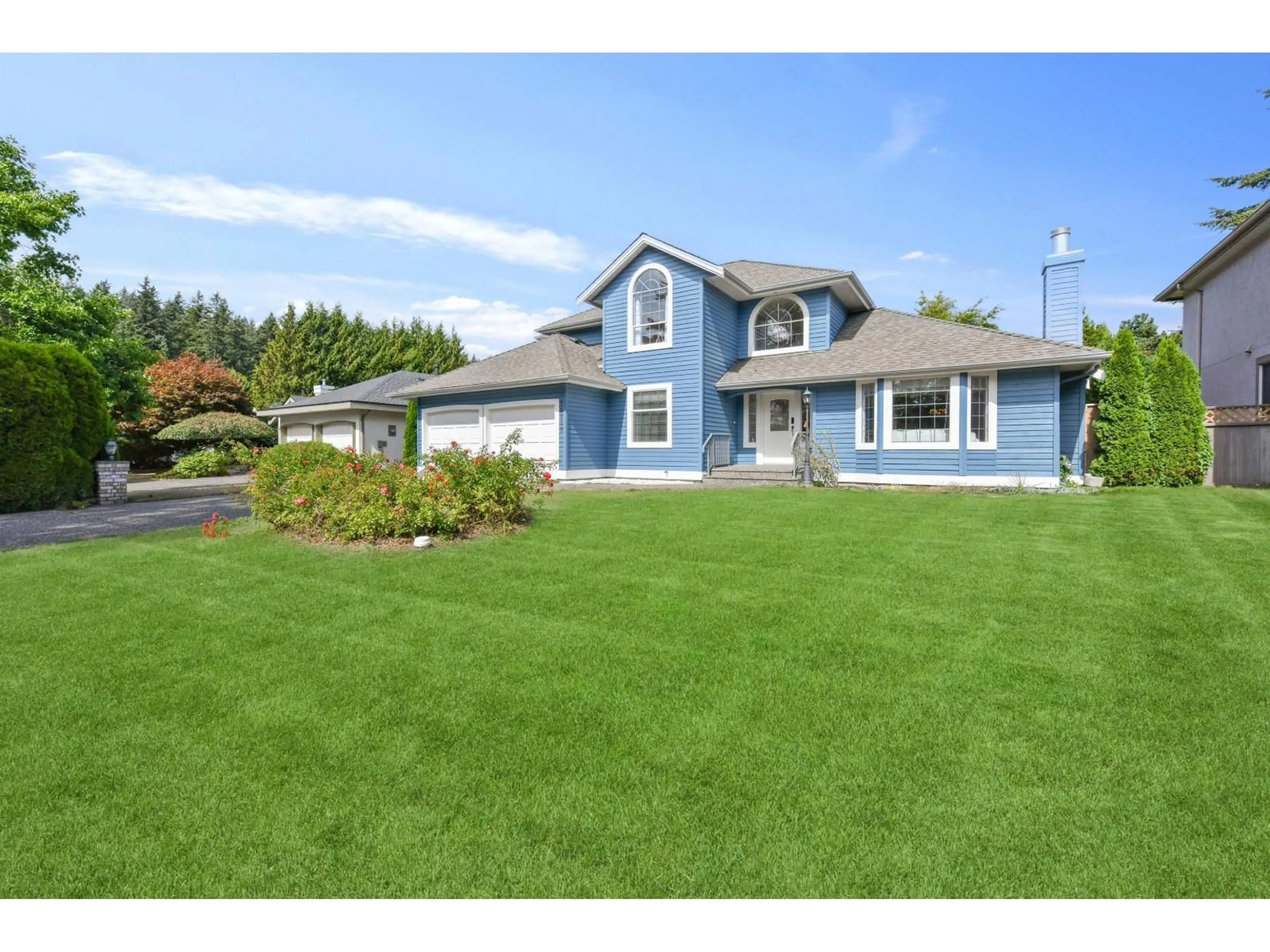 Home with vinyl exterior material, street for 14877 24TH AVENUE, Surrey British Columbia V4P1N9