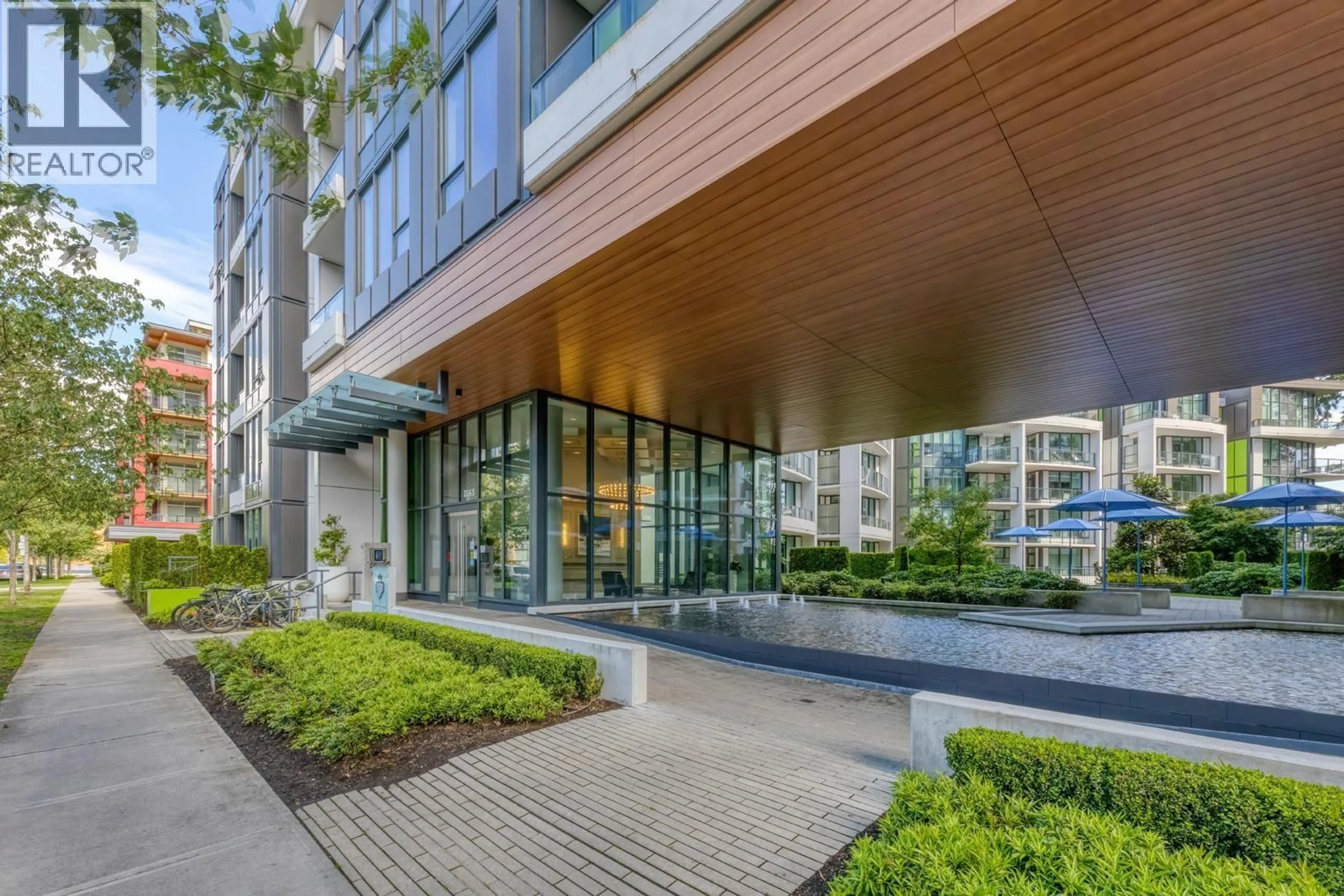 Indoor foyer for 308 - 3533 ROSS DRIVE, Vancouver British Columbia V6S0L3