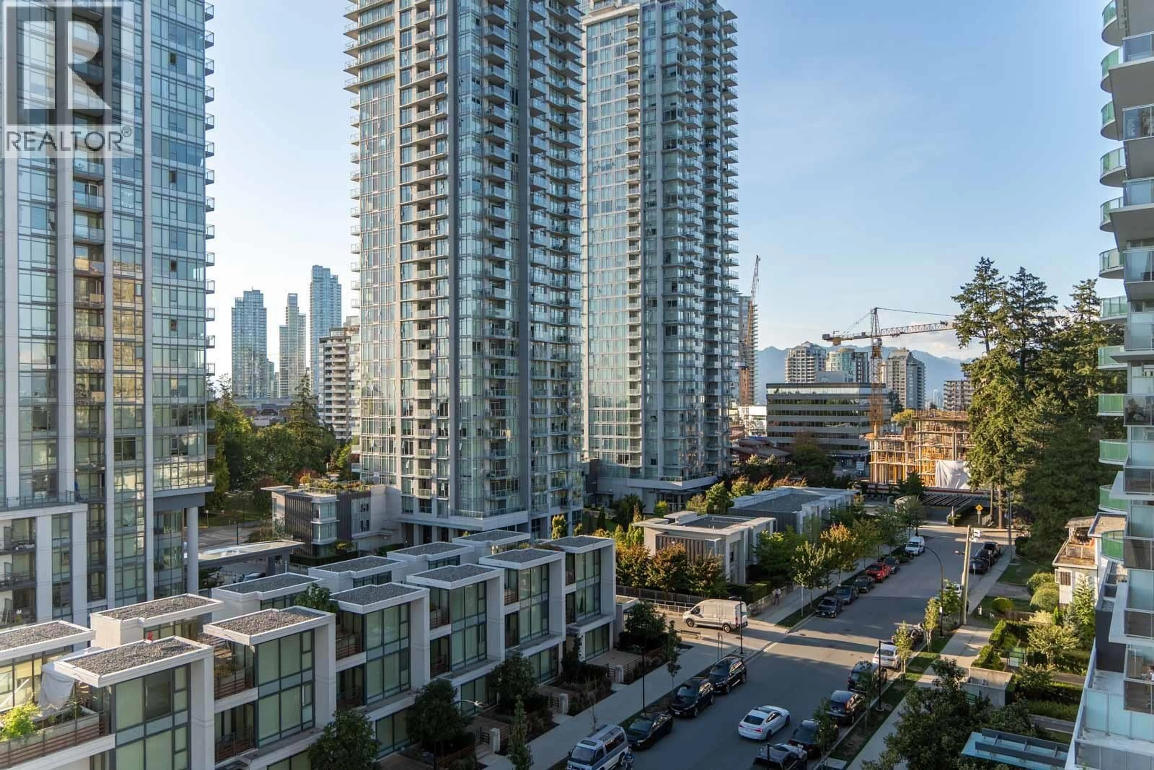 Patio, city buildings view from balcony for 903 - 6700 DUNBLANE AVENUE, Burnaby British Columbia V5H0J3