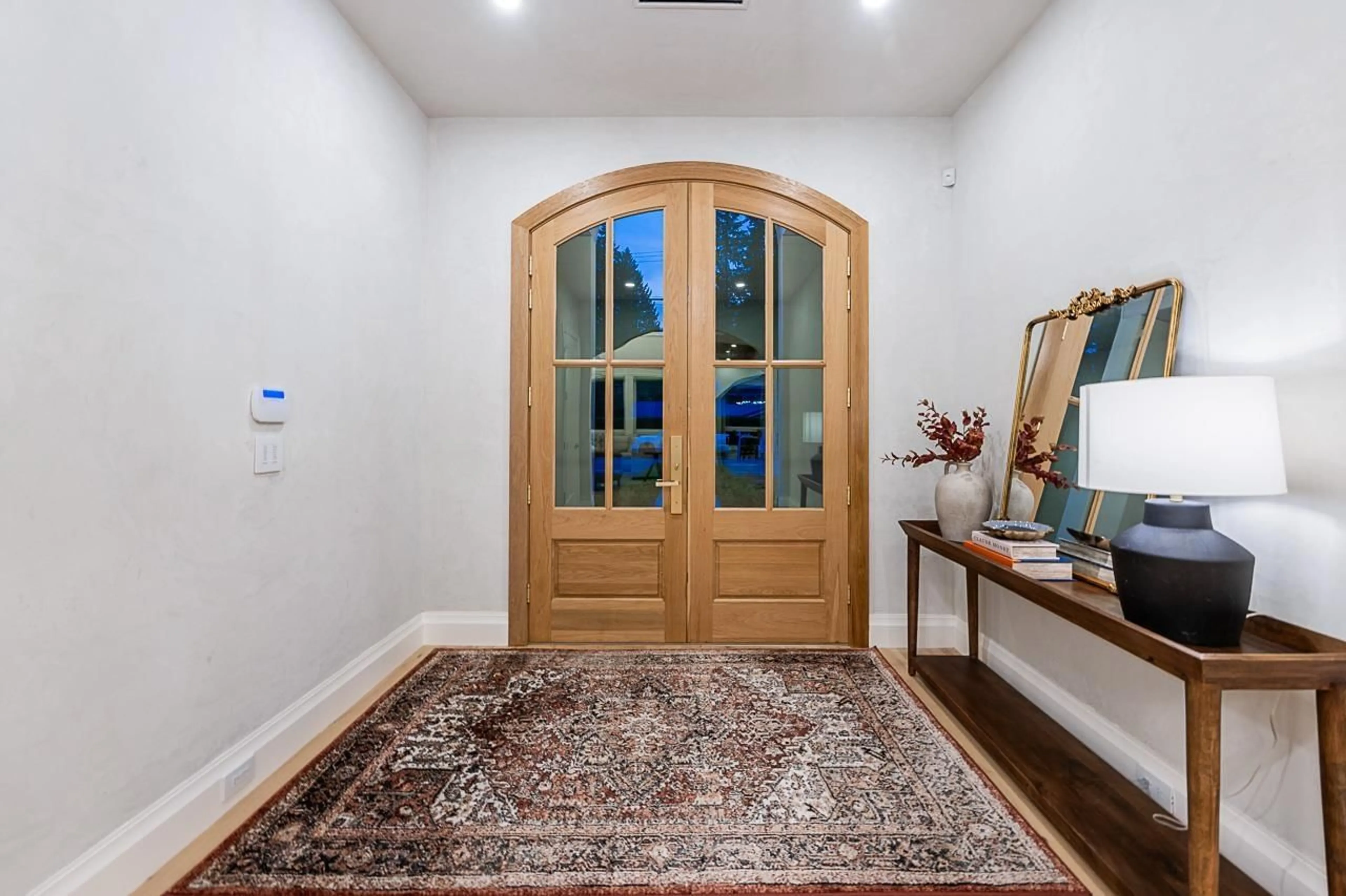 Indoor entryway for 3836 202 STREET, Langley British Columbia V3A1S1