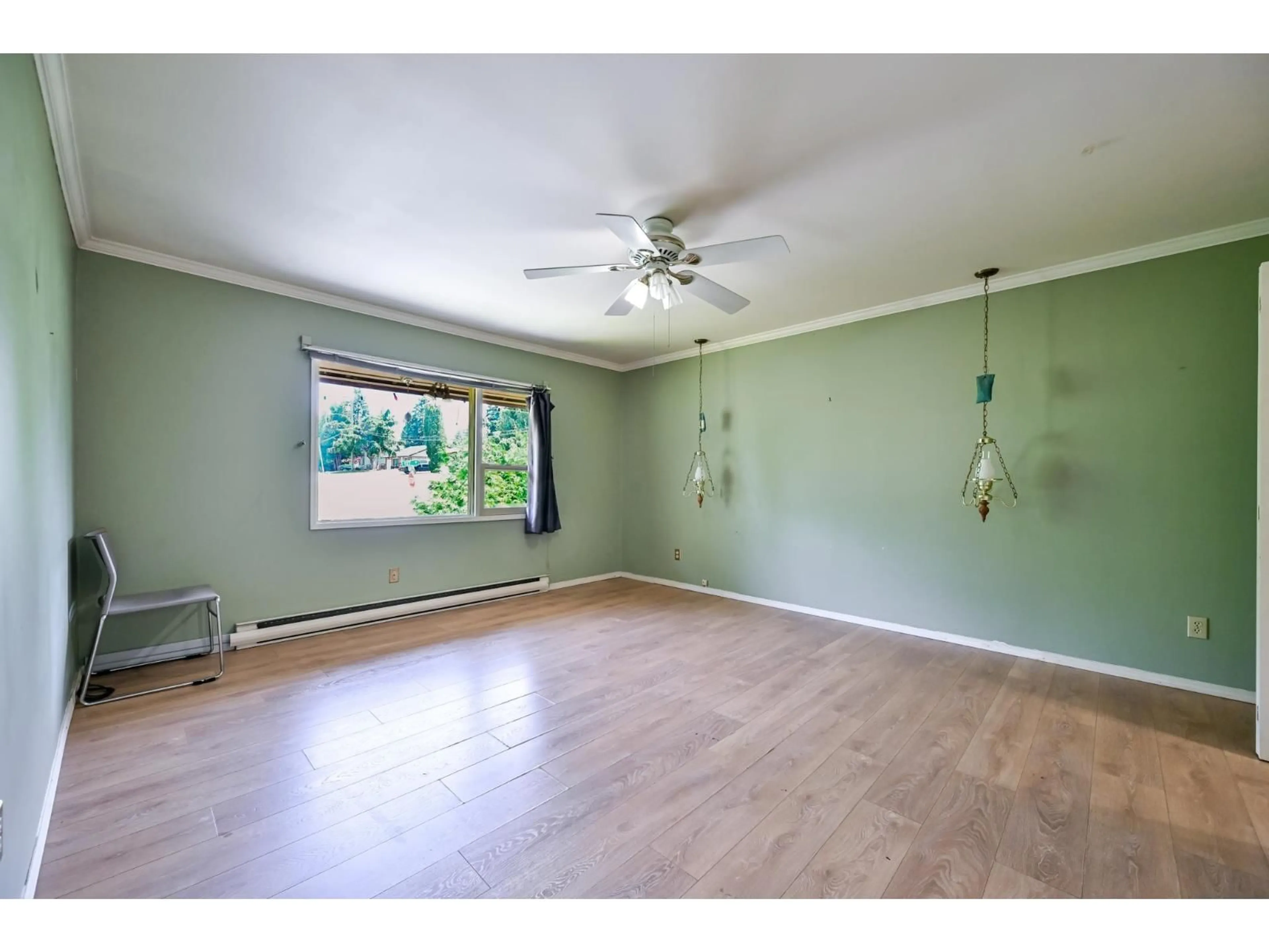 A pic of a room for 10207 127 STREET, Surrey British Columbia V3V5J8