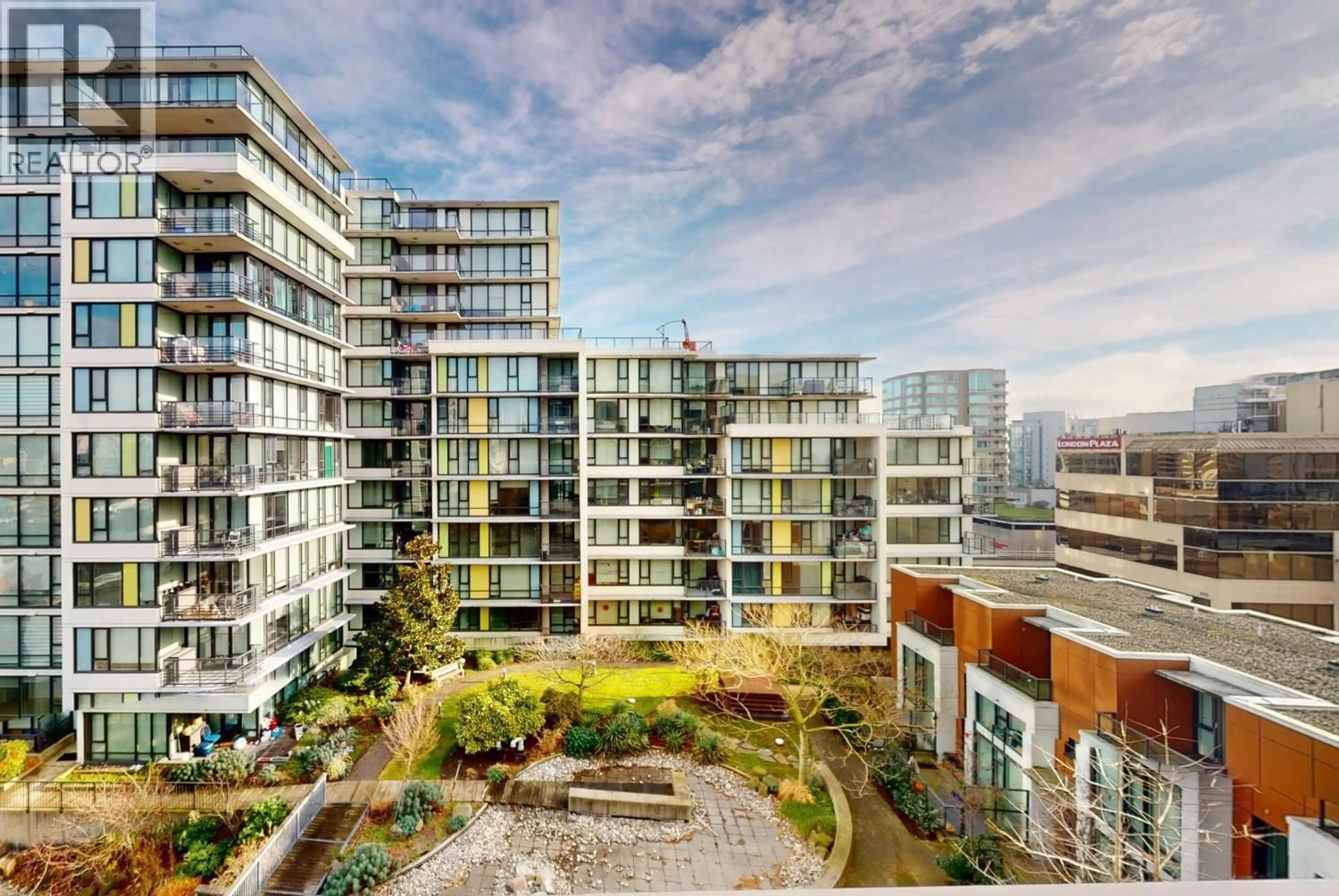 A pic from outside/outdoor area/front of a property/back of a property/a pic from drone, city buildings view from balcony for 1102 - 7979 FIRBRIDGE WAY, Richmond British Columbia V6X0K7