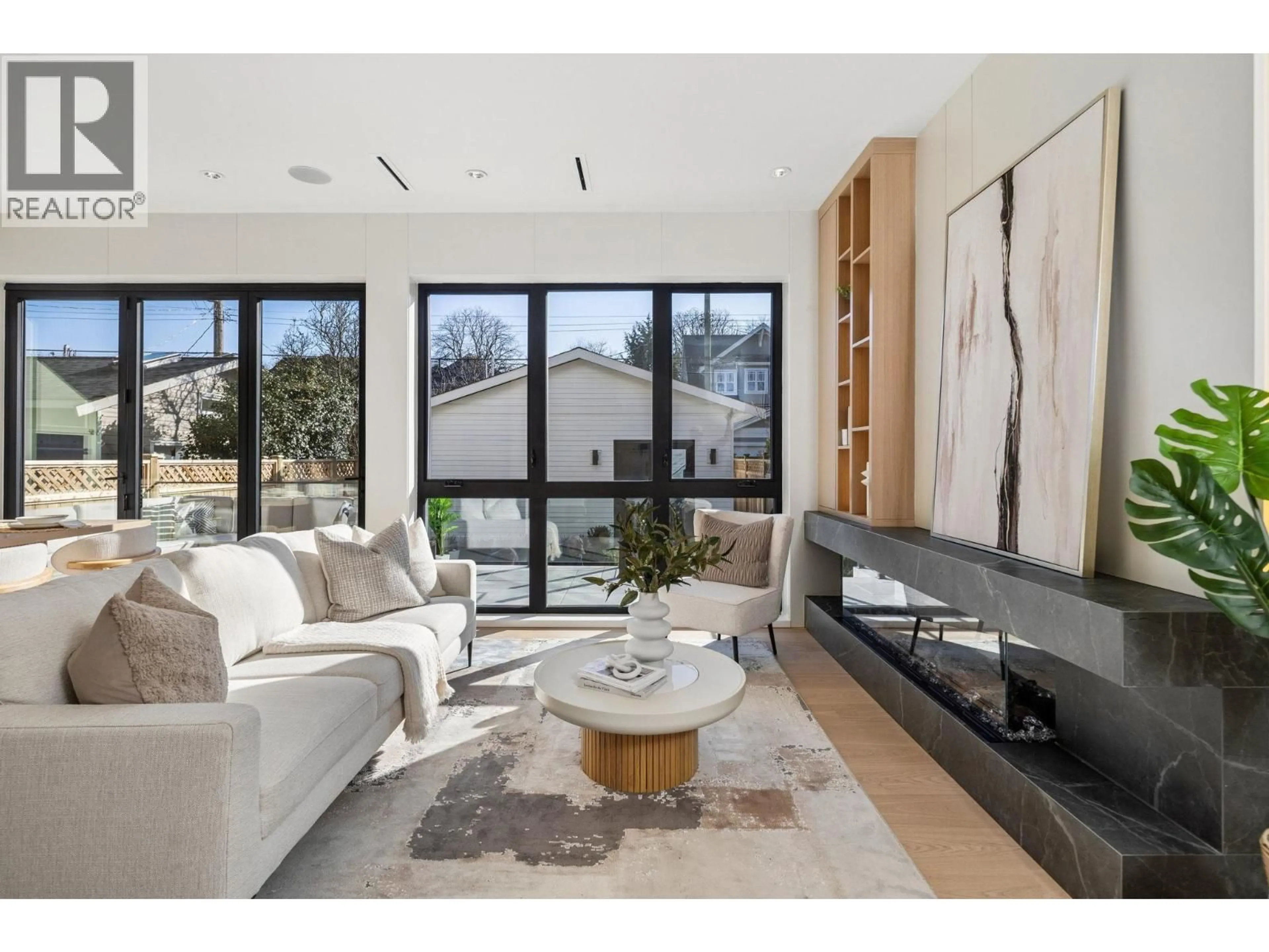Living room with furniture, unknown for 2 - 3036 13TH AVENUE, Vancouver British Columbia V6K2V2
