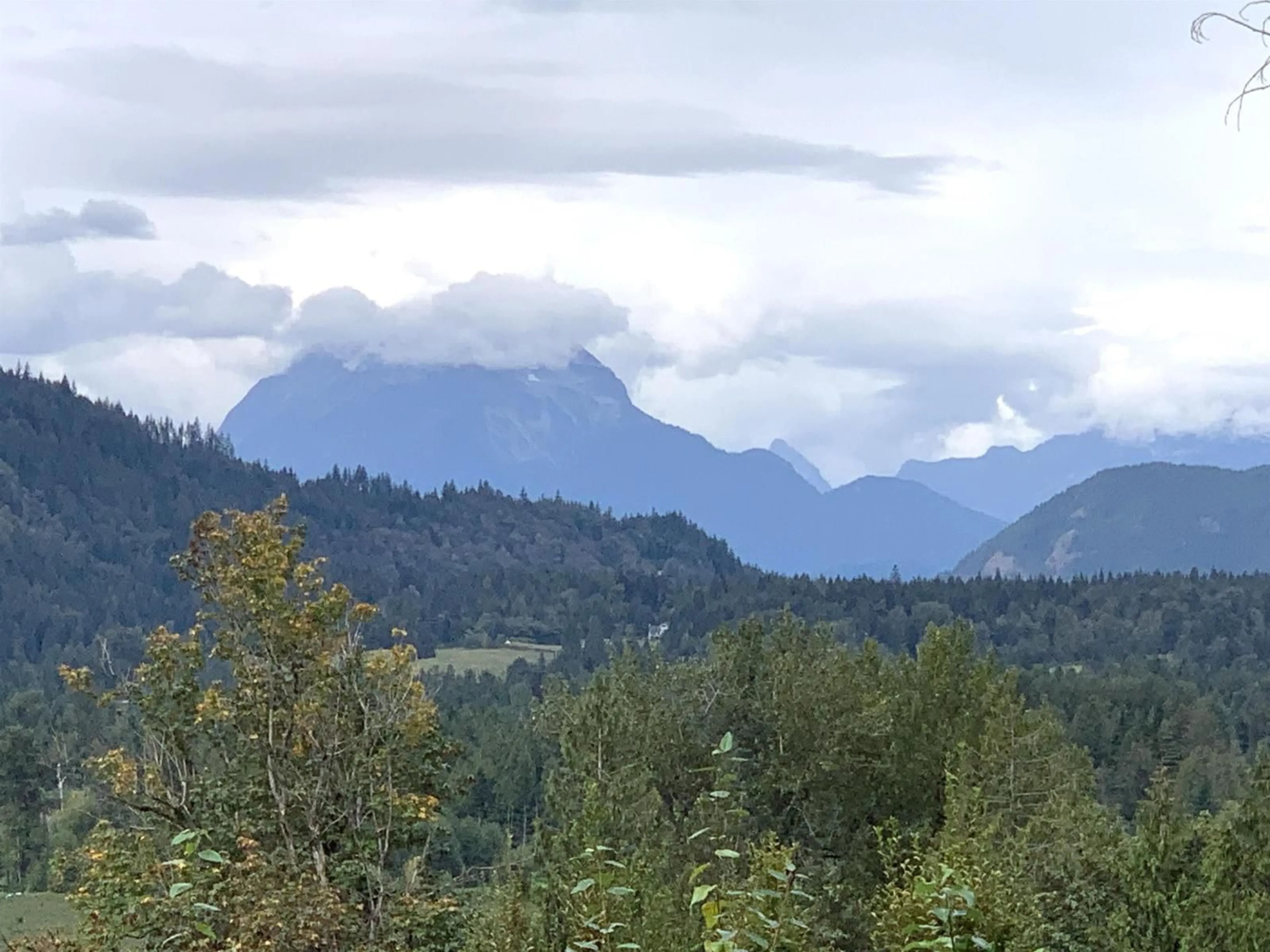 Blurry image for 10710 SYLVESTER ROAD, Mission British Columbia V2V4J1