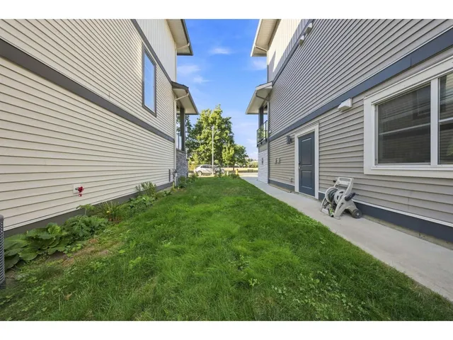45558 MEADOWBROOK DRIVE, Chilliwack 5