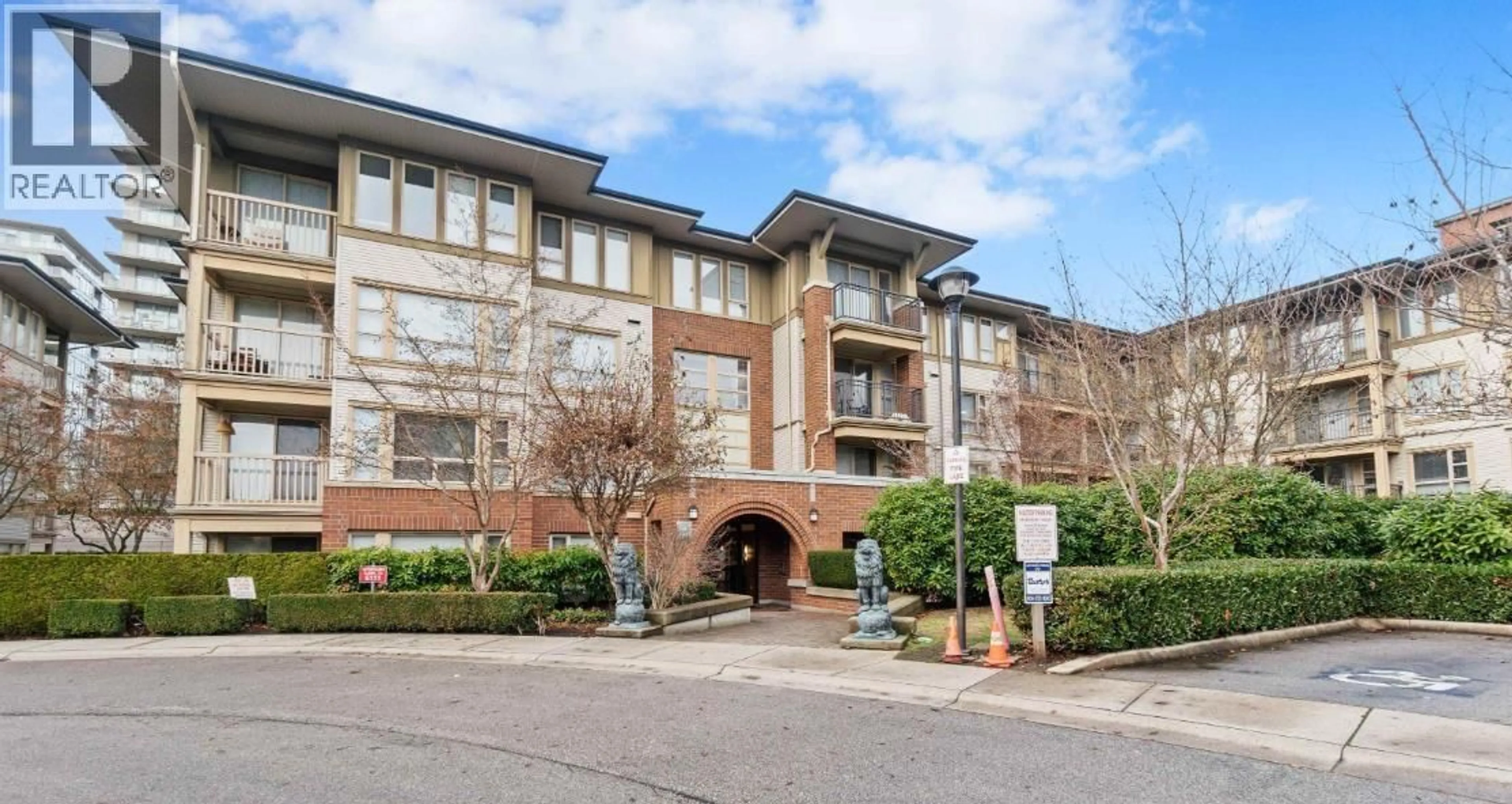 Unknown for 5310 - 5111 GARDEN CITY ROAD, Richmond British Columbia V6X4H4