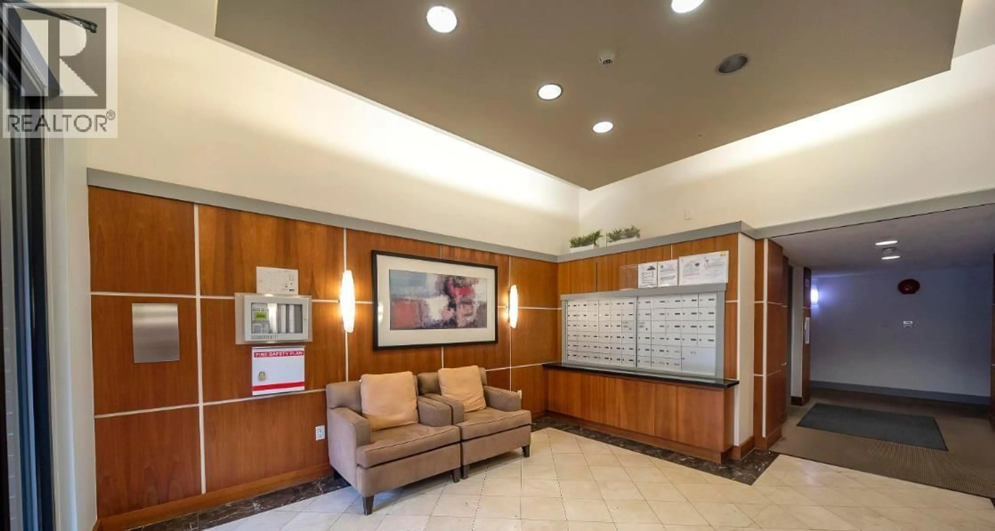 Lobby for 5310 - 5111 GARDEN CITY ROAD, Richmond British Columbia V6X4H4