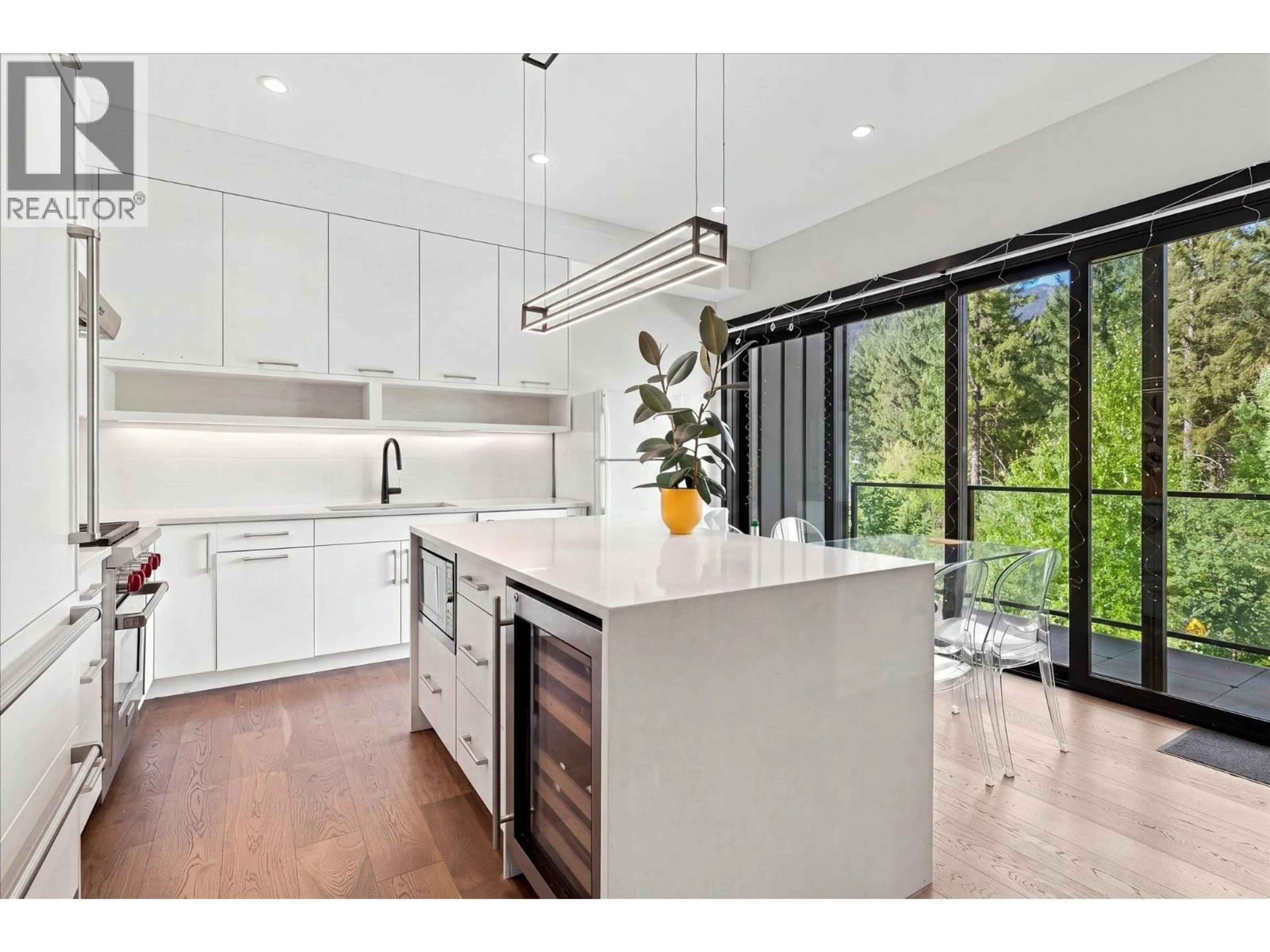 Open concept kitchen, unknown for 21 - 1350 CLOUDBURST DRIVE, Whistler British Columbia V0N1B1